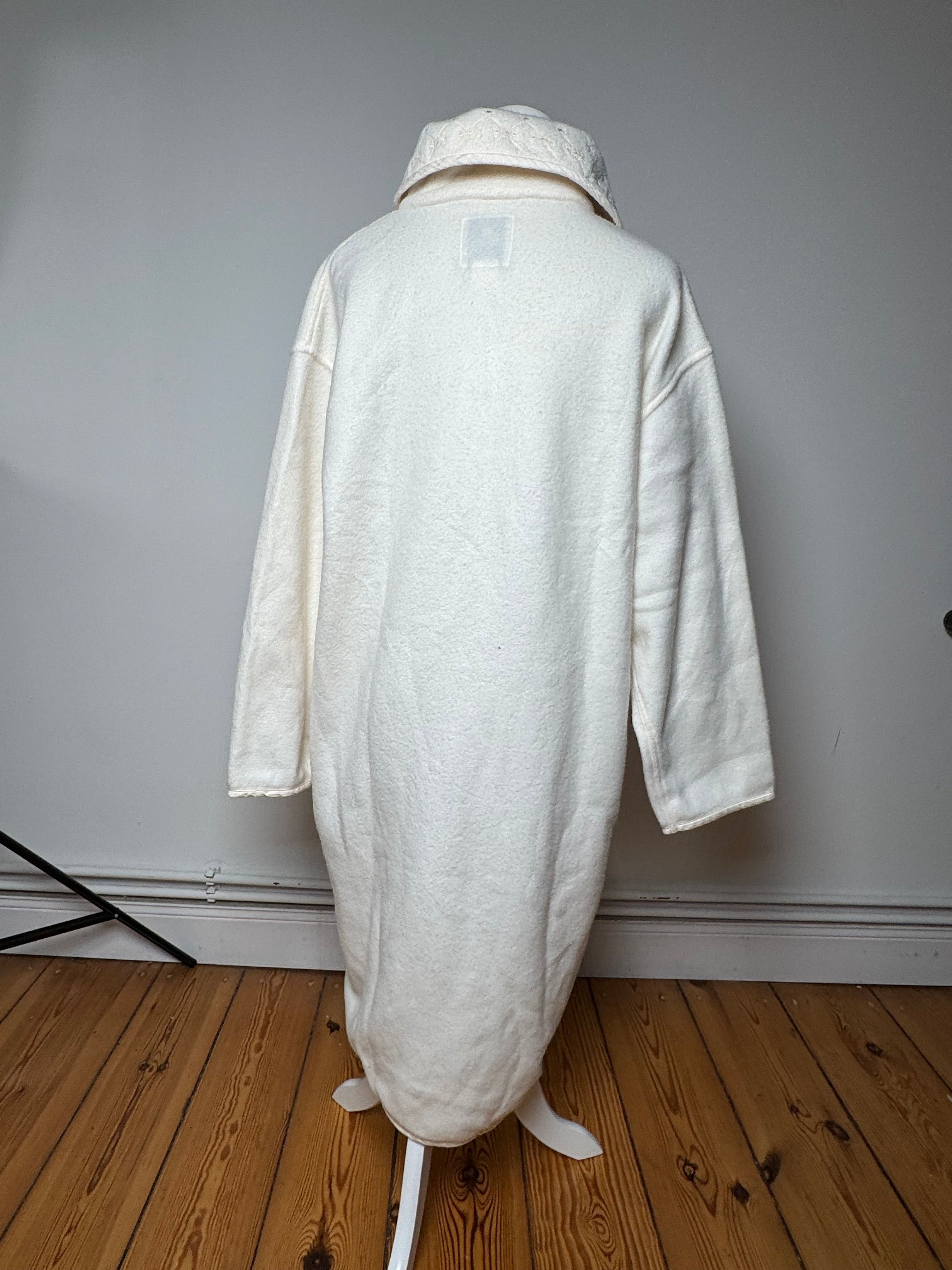 Givenchy Vintage Coat White L Size L / US 10 / IT 46 - 3 Thumbnail
