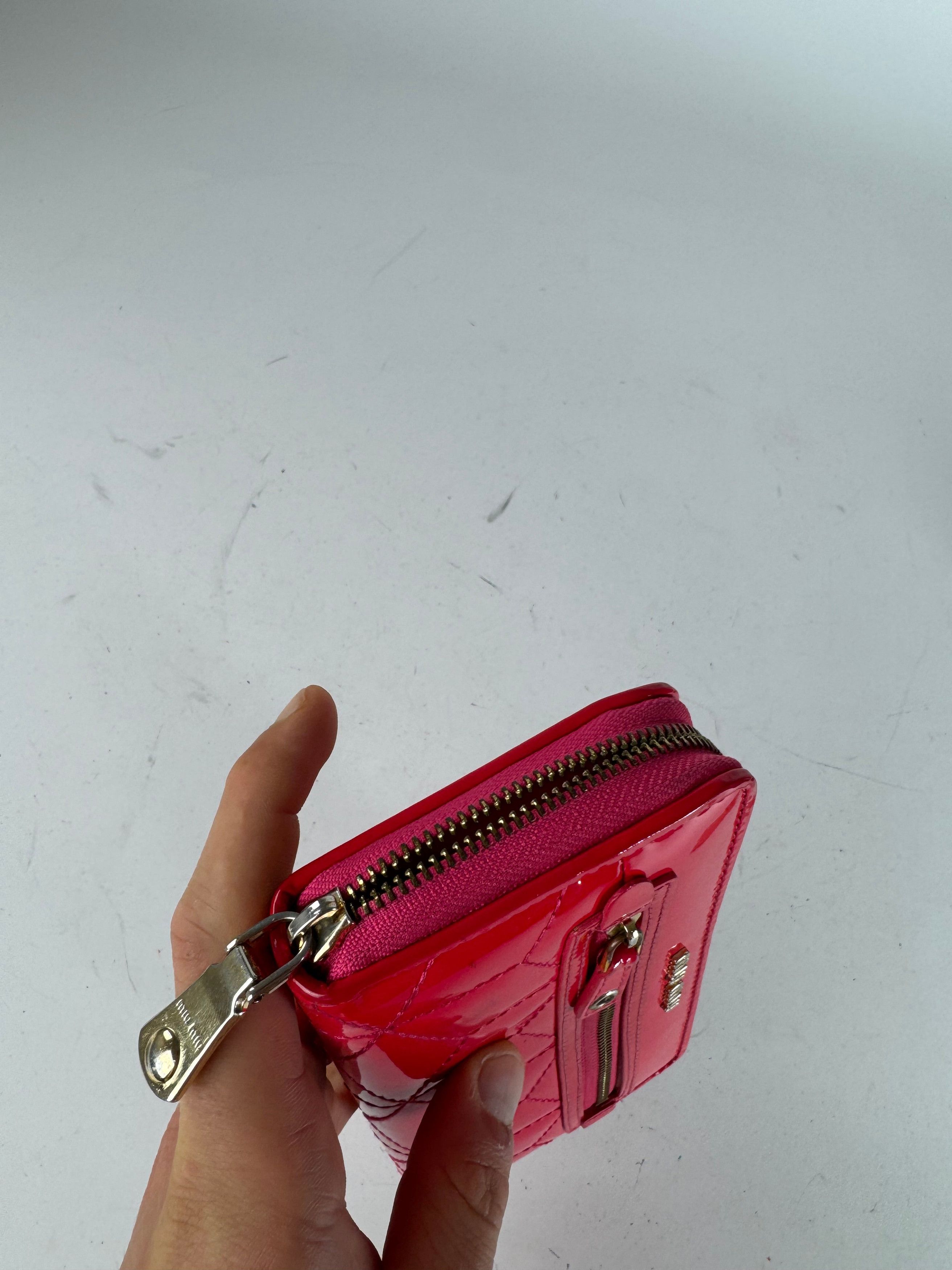 Miu Miu Vintage Patent Leather Wallet pink Zipper Off Size ONE SIZE - 5 Thumbnail