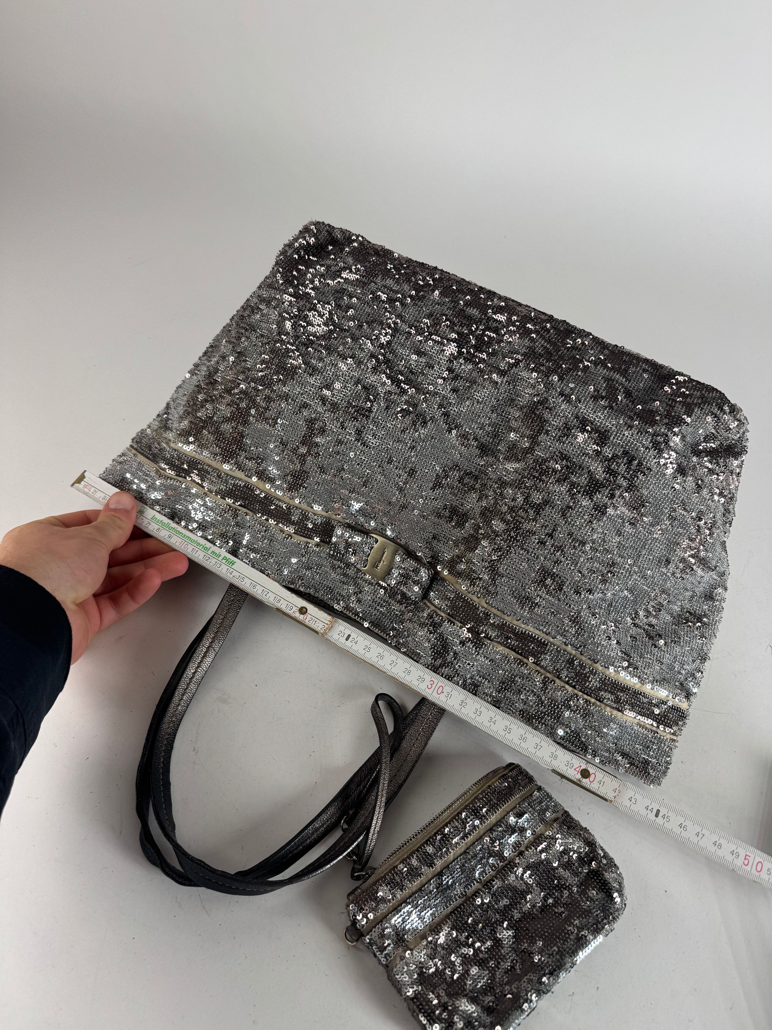 Salvatore Ferragamo Vintage Tote Bag Silver Size ONE SIZE - 12 Thumbnail