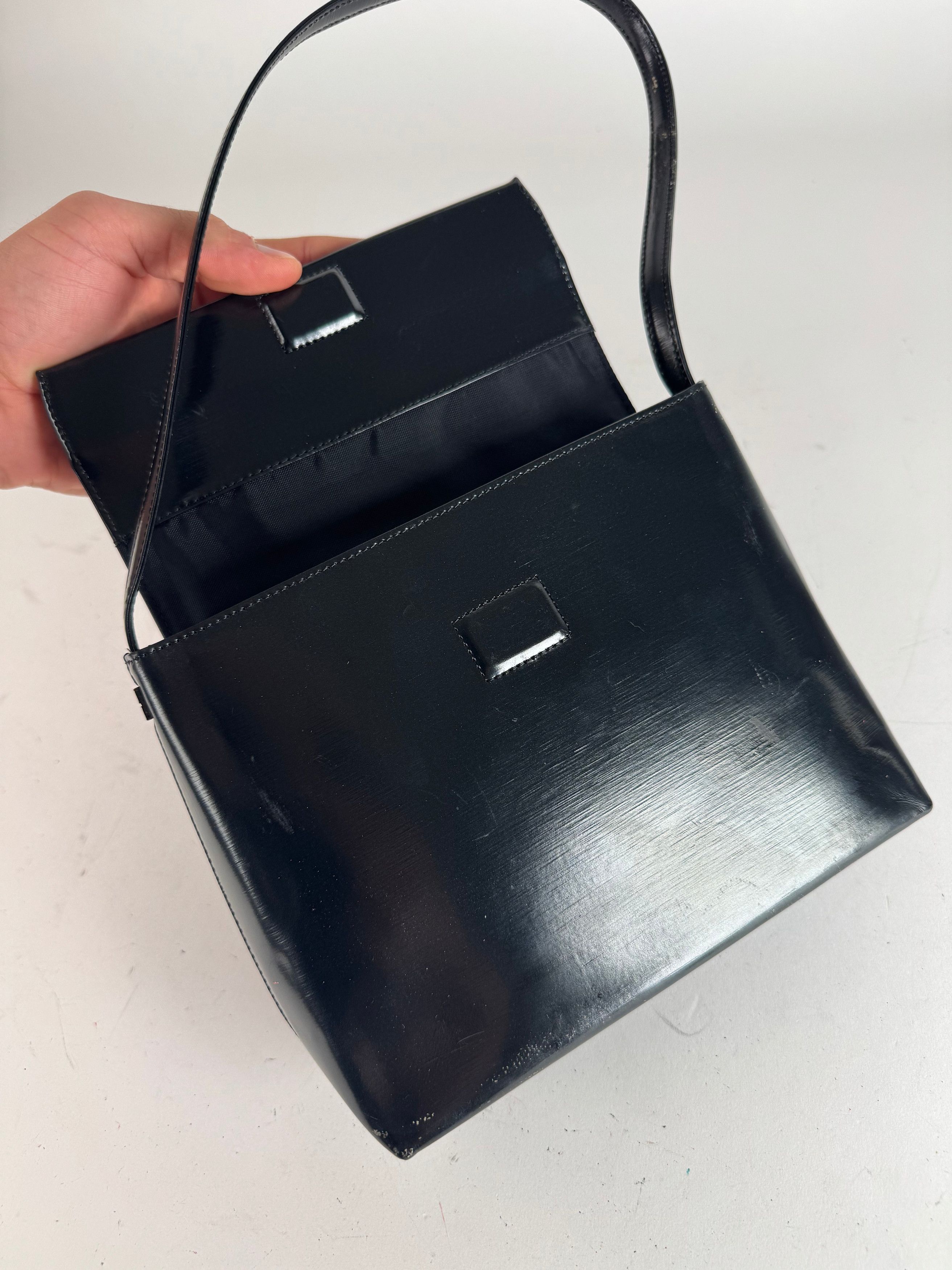 Givenchy Vintage Patent Leather Handbag black Size ONE SIZE - 5 Thumbnail