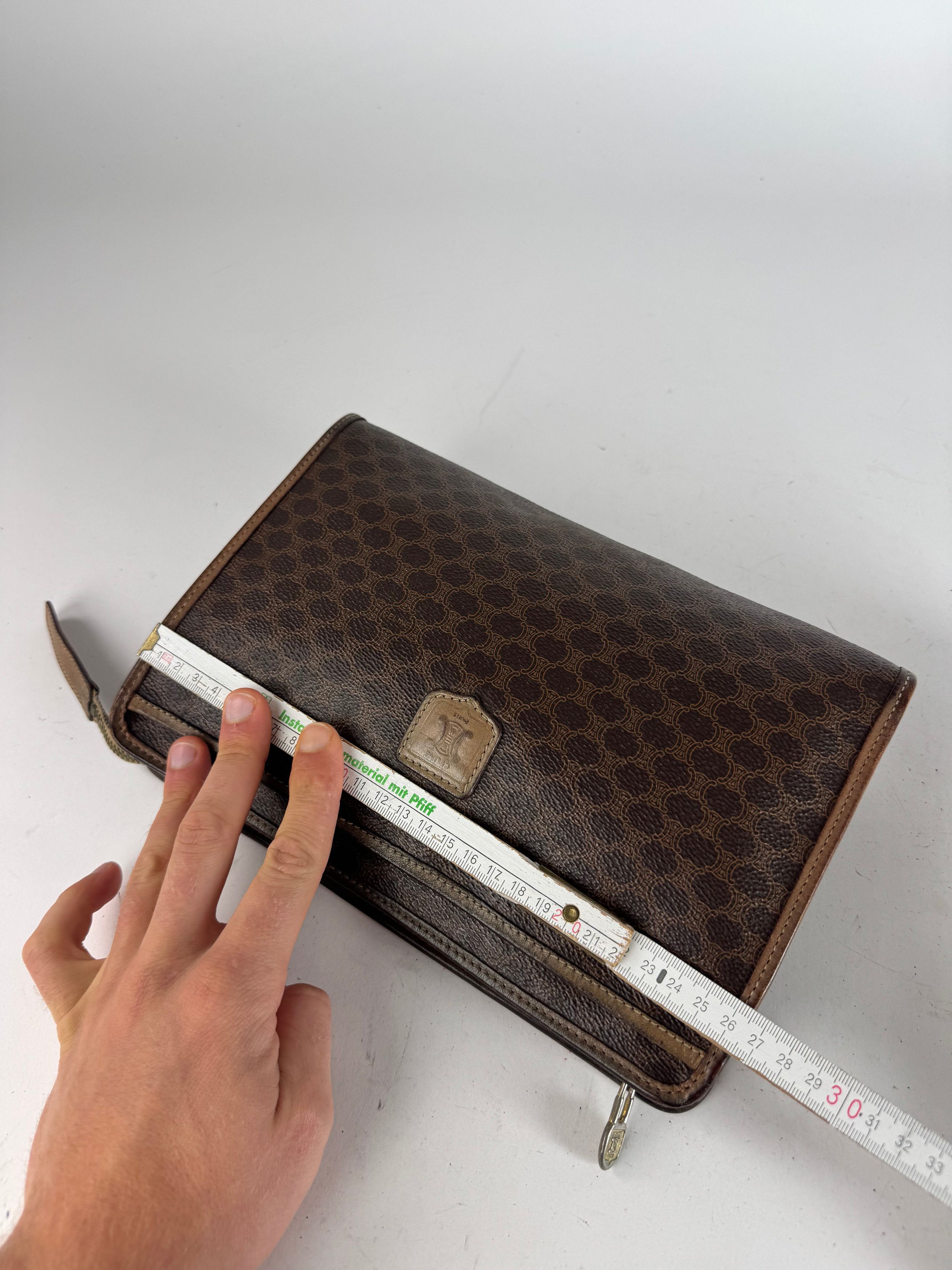 Celine Vintage Monogram Leather Clutch Brown Size ONE SIZE - 11 Thumbnail