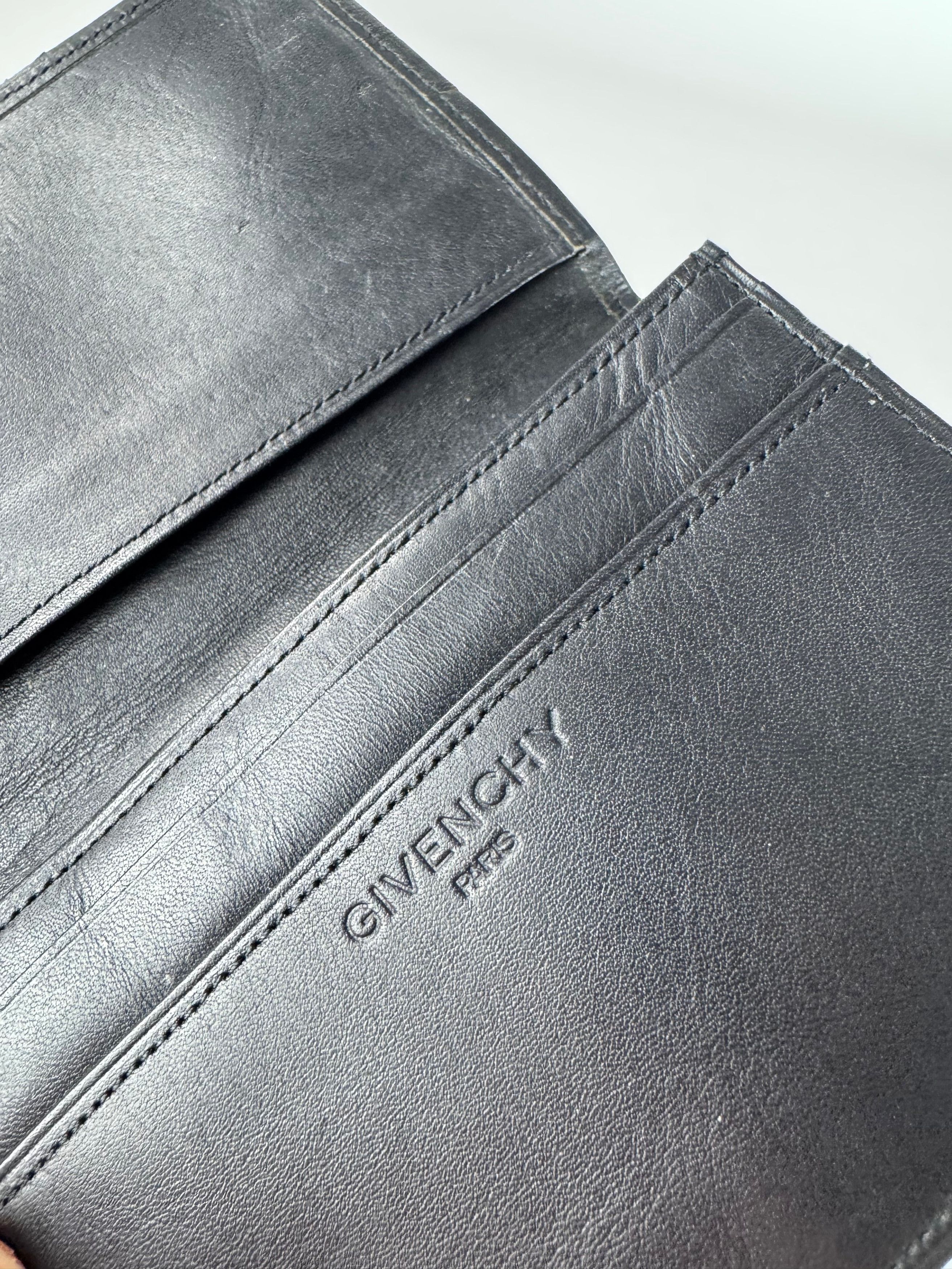 Givenchy Vintage Flapable Leather Card Holder Black Size ONE SIZE - 5 Thumbnail