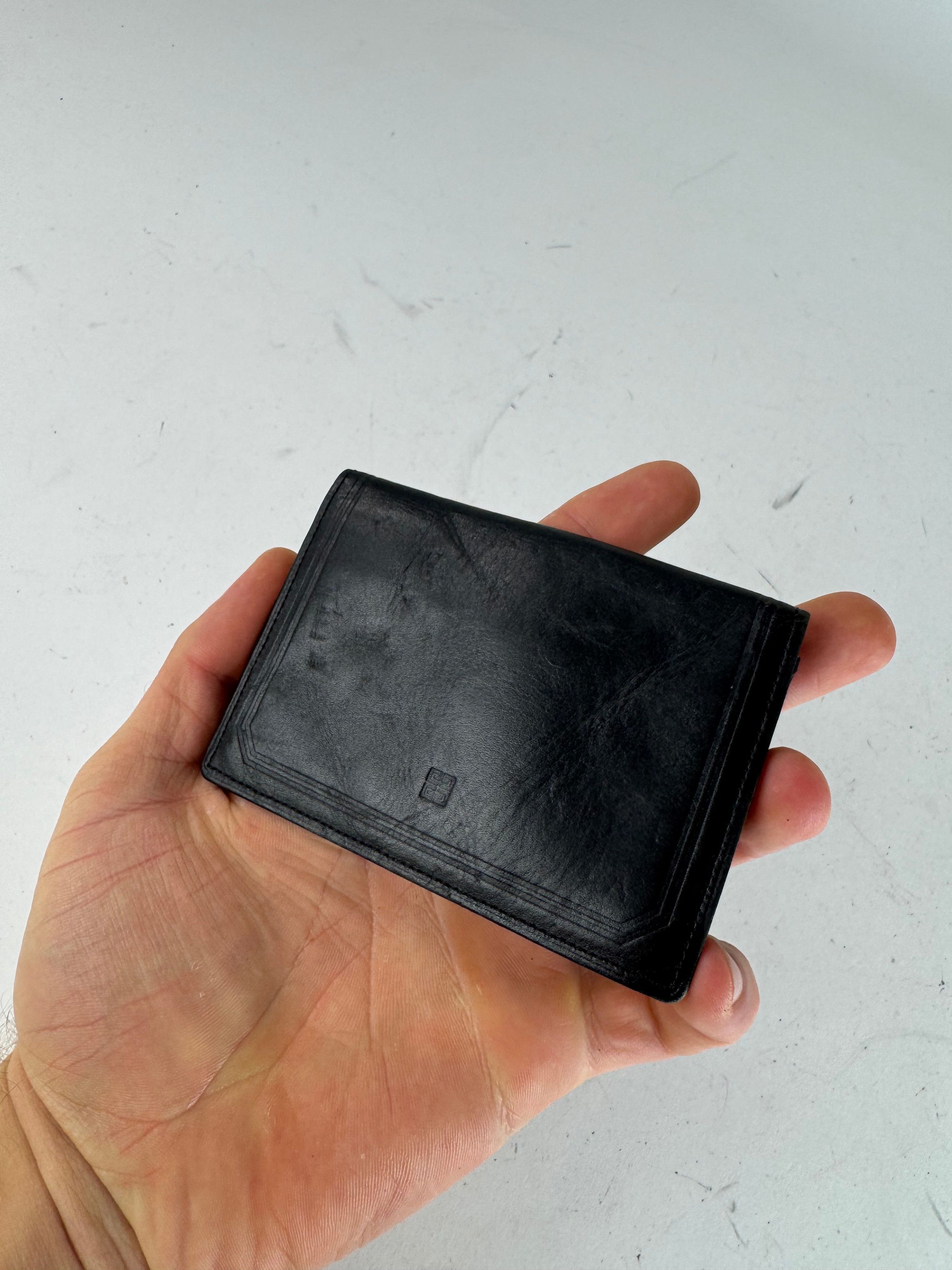 Givenchy Vintage Flapable Leather Card Holder Black Size ONE SIZE - 3 Thumbnail