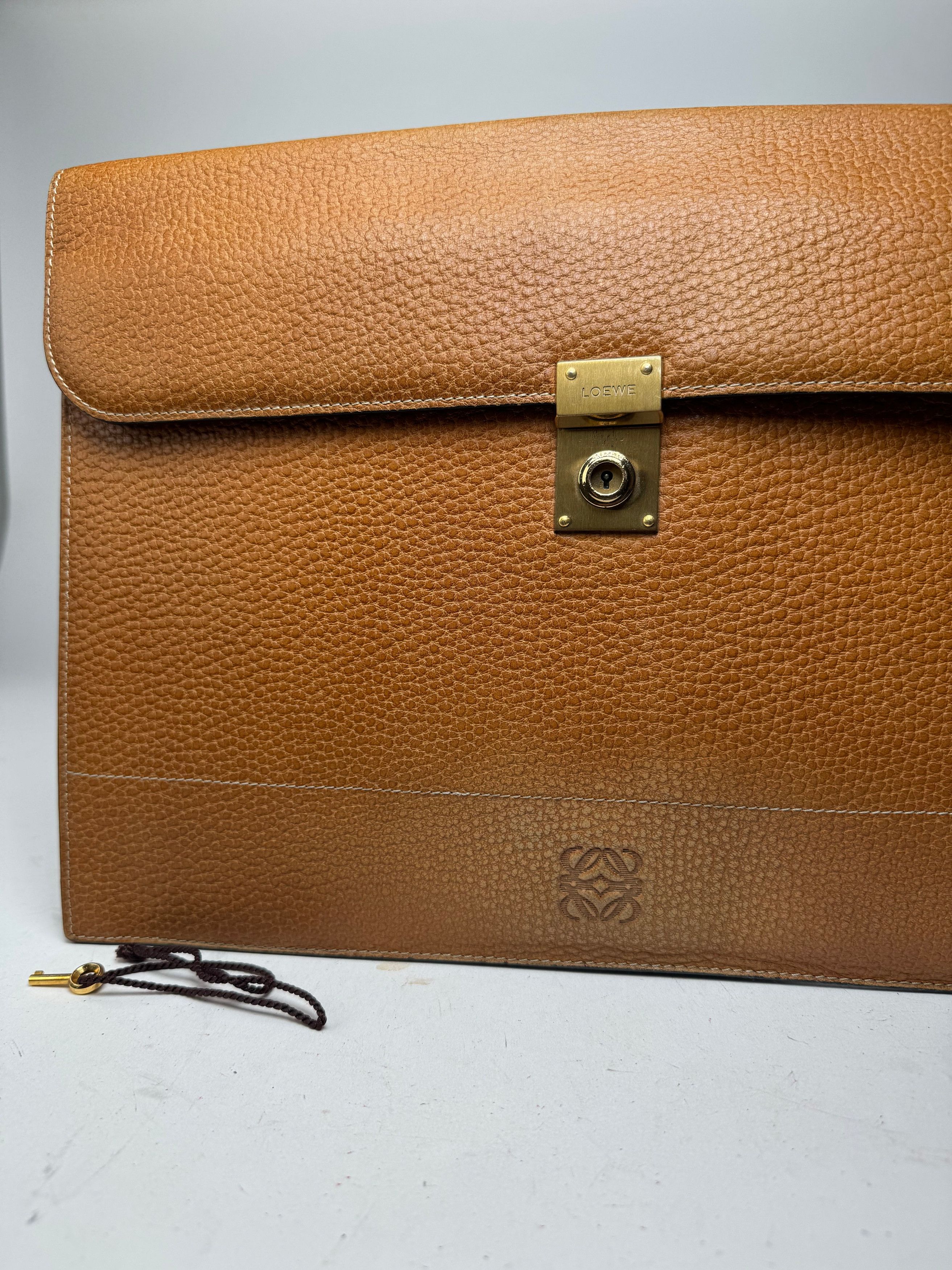 Other Vintage Loewe Madrid Leather Clutch Brown Size ONE SIZE - 5 Thumbnail