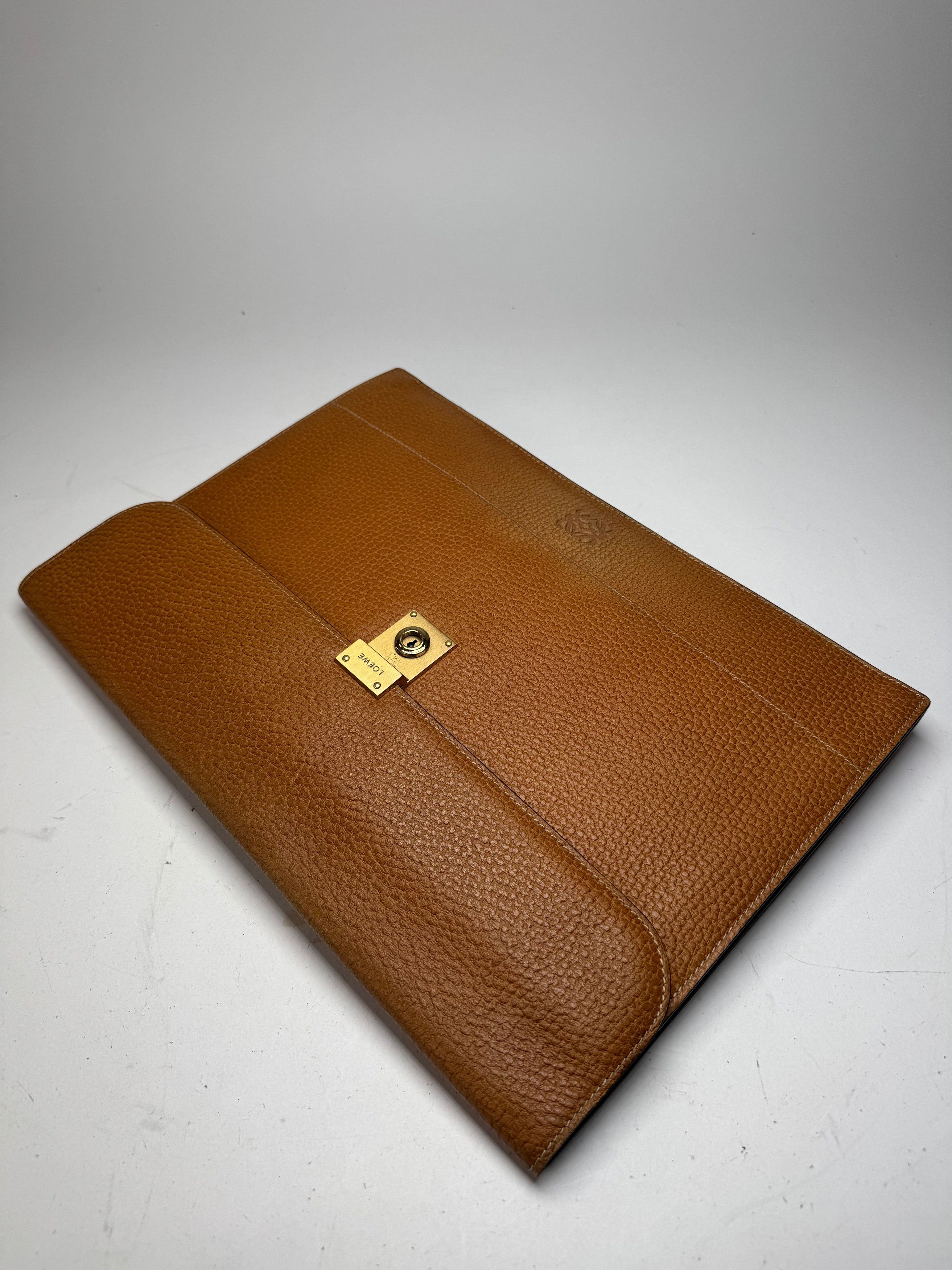 Other Vintage Loewe Madrid Leather Clutch Brown Size ONE SIZE - 7 Thumbnail