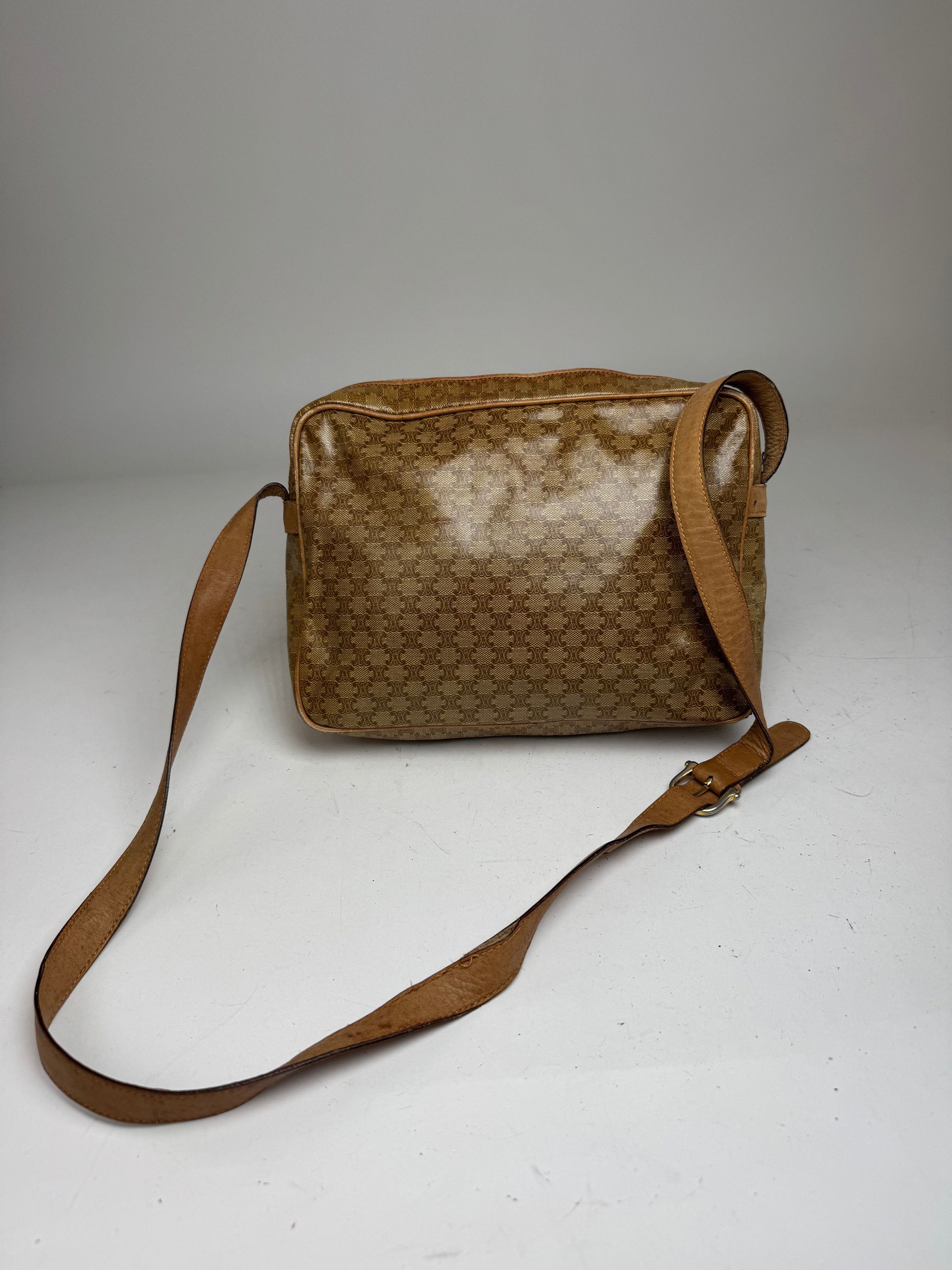 Celine Vintage Paris Patent Leather Triomphe Monogram Bag Brown Size ONE SIZE - 2 Thumbnail