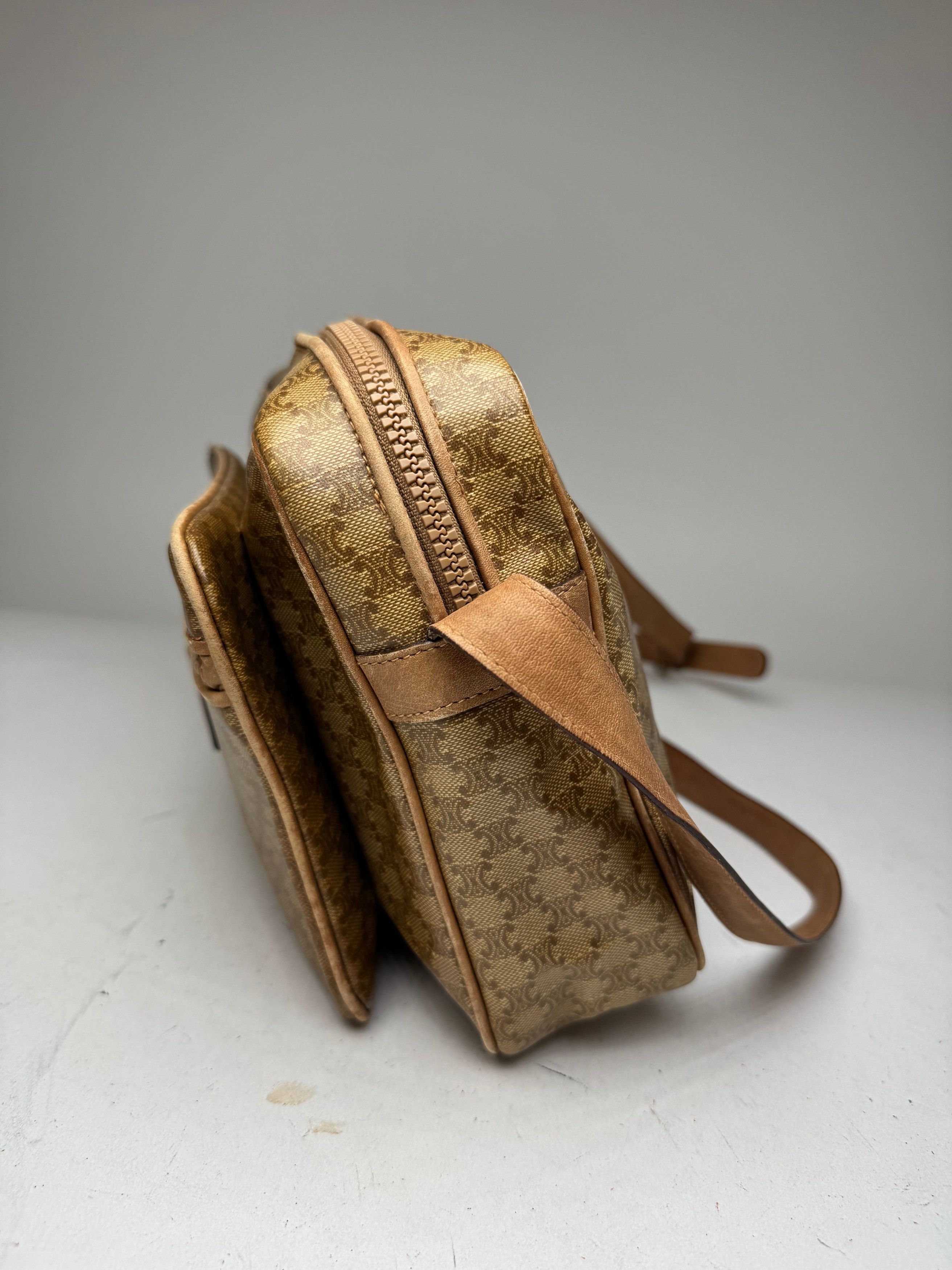 Celine Vintage Paris Patent Leather Triomphe Monogram Bag Brown Size ONE SIZE - 7 Thumbnail