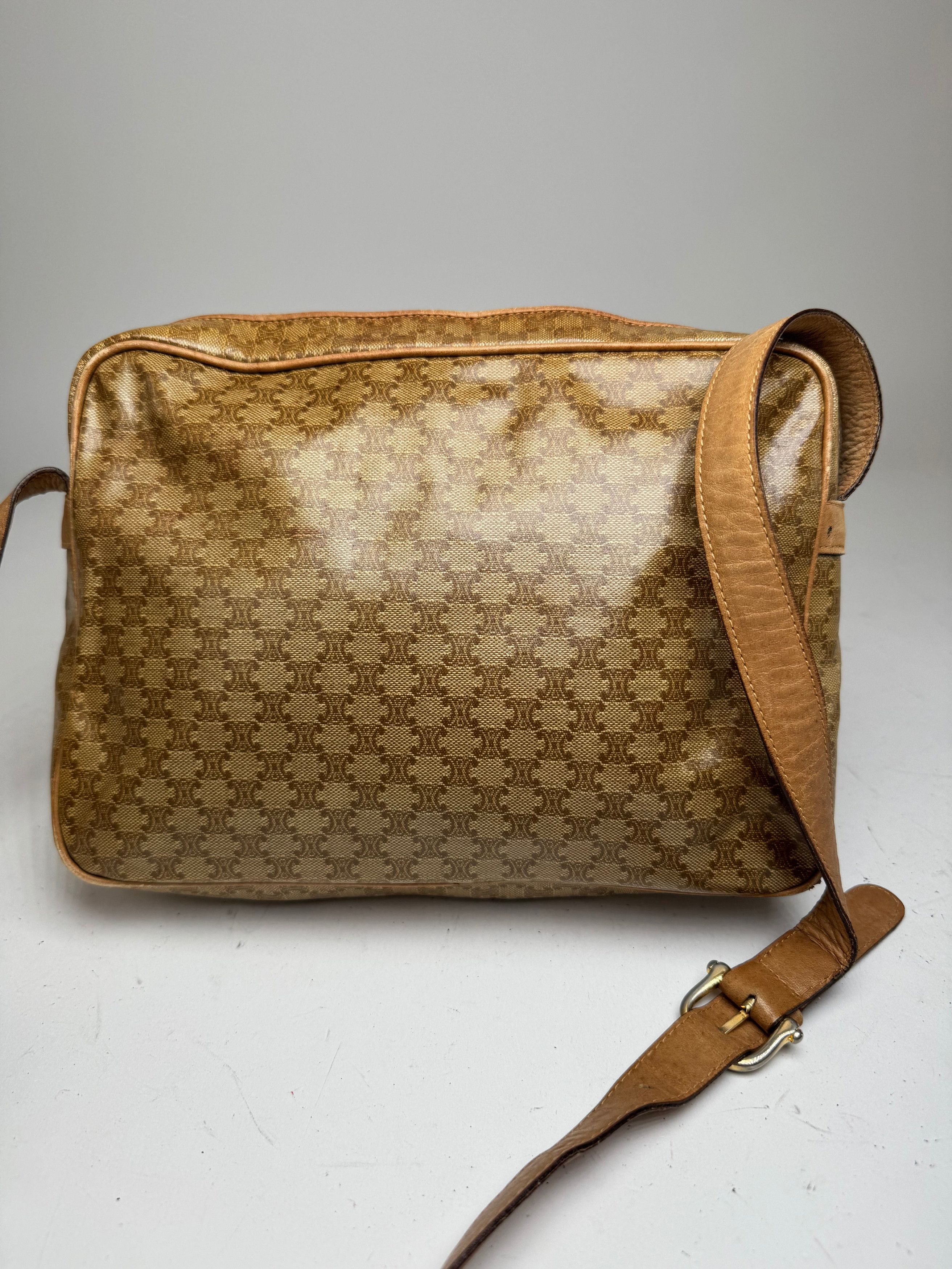 Celine Vintage Paris Patent Leather Triomphe Monogram Bag Brown Size ONE SIZE - 8 Thumbnail