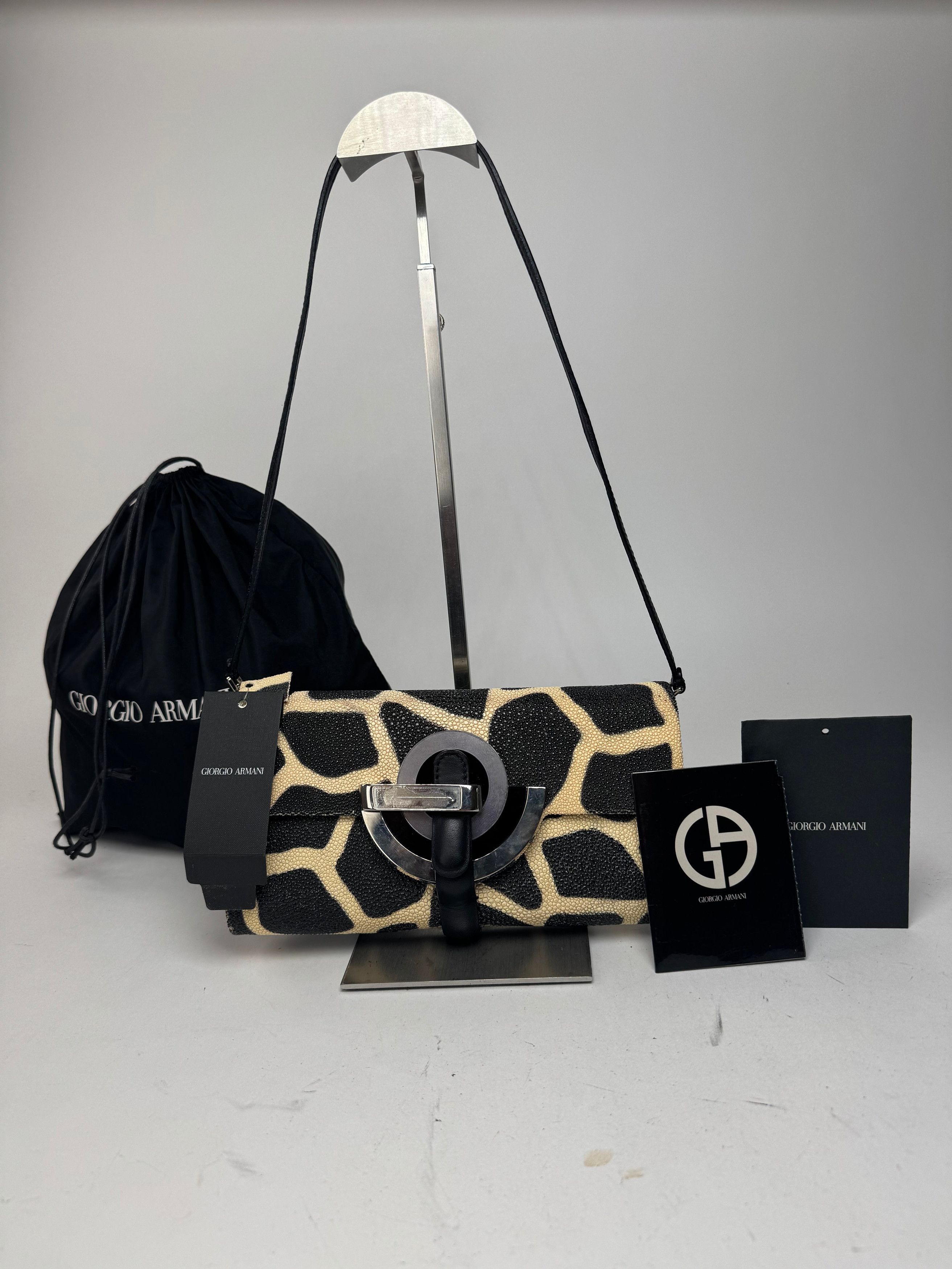 Giorgio Armani Vintage Leather Bag New With Tags black Yellow Size ONE SIZE - 13 Thumbnail