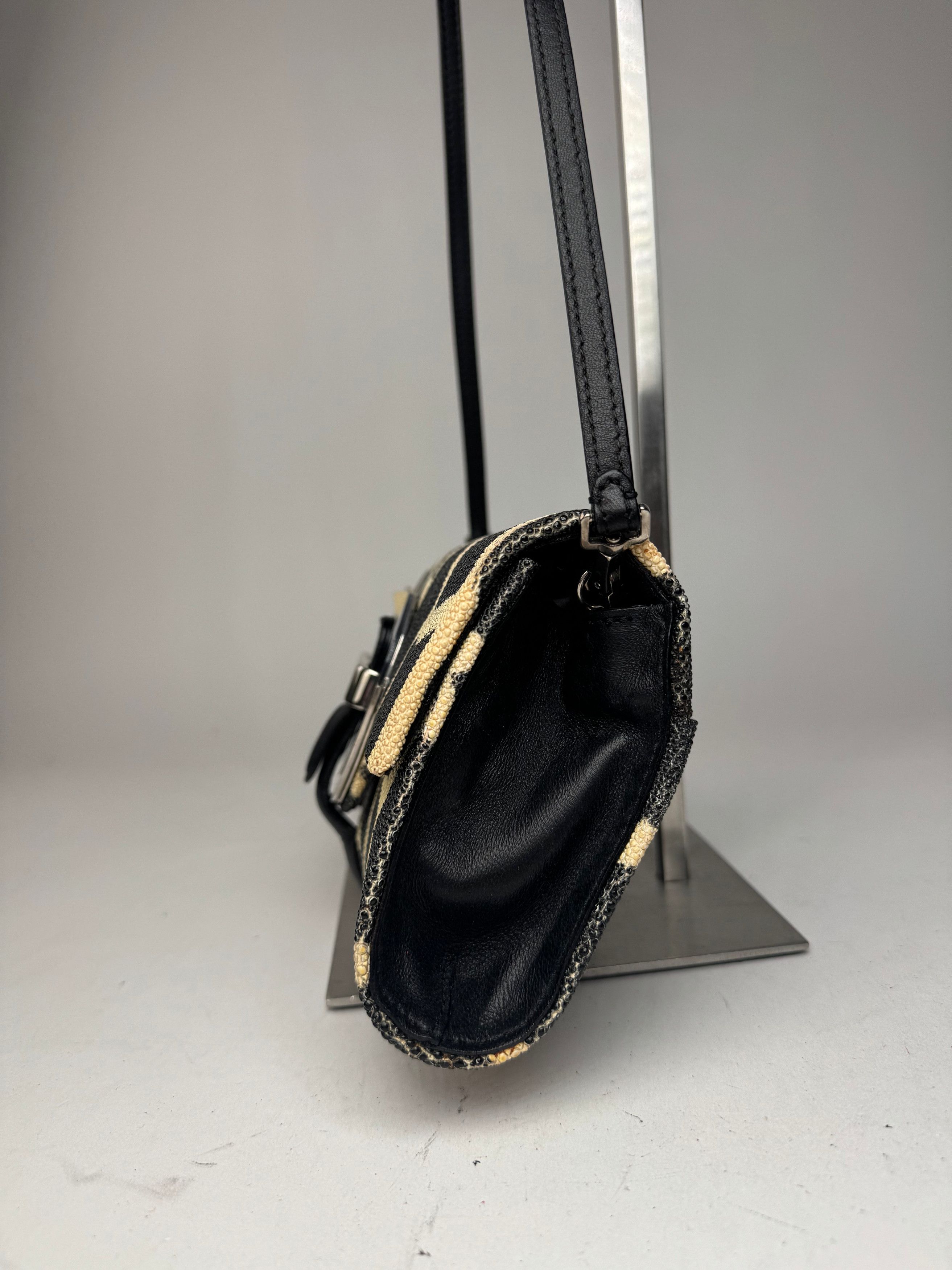 Giorgio Armani Vintage Leather Bag New With Tags black Yellow Size ONE SIZE - 6 Thumbnail