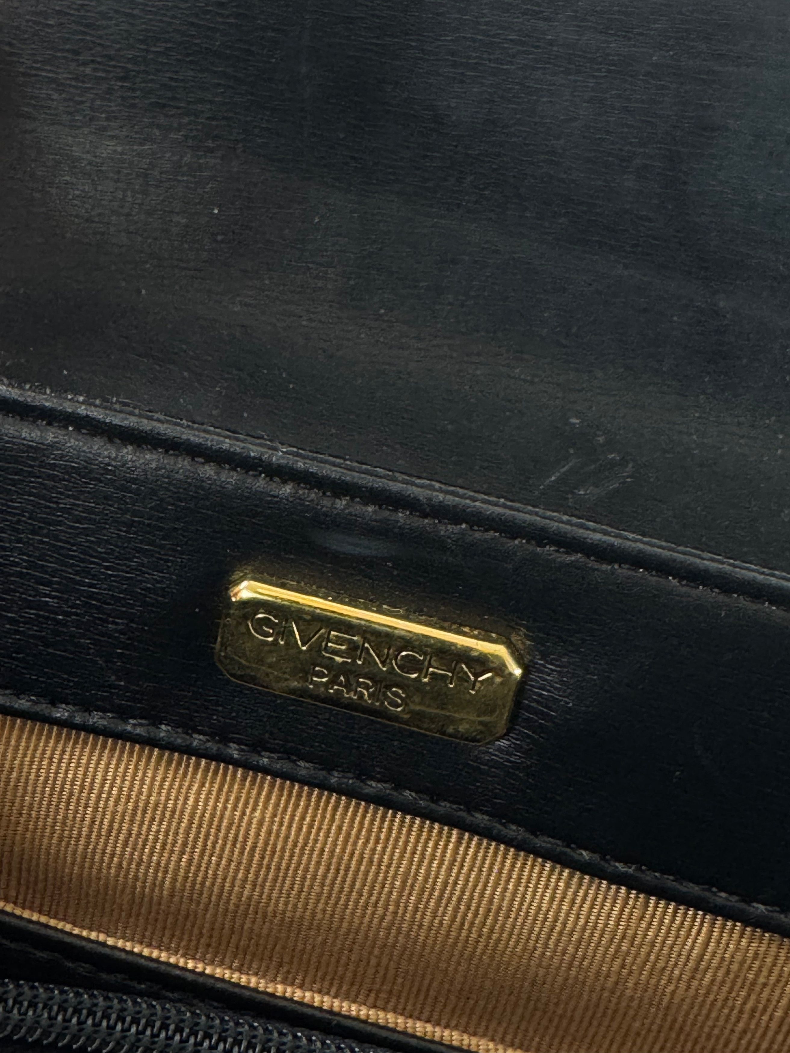 Givenchy Vintage Snake Emblossed Leather Bag black Size ONE SIZE - 4 Thumbnail