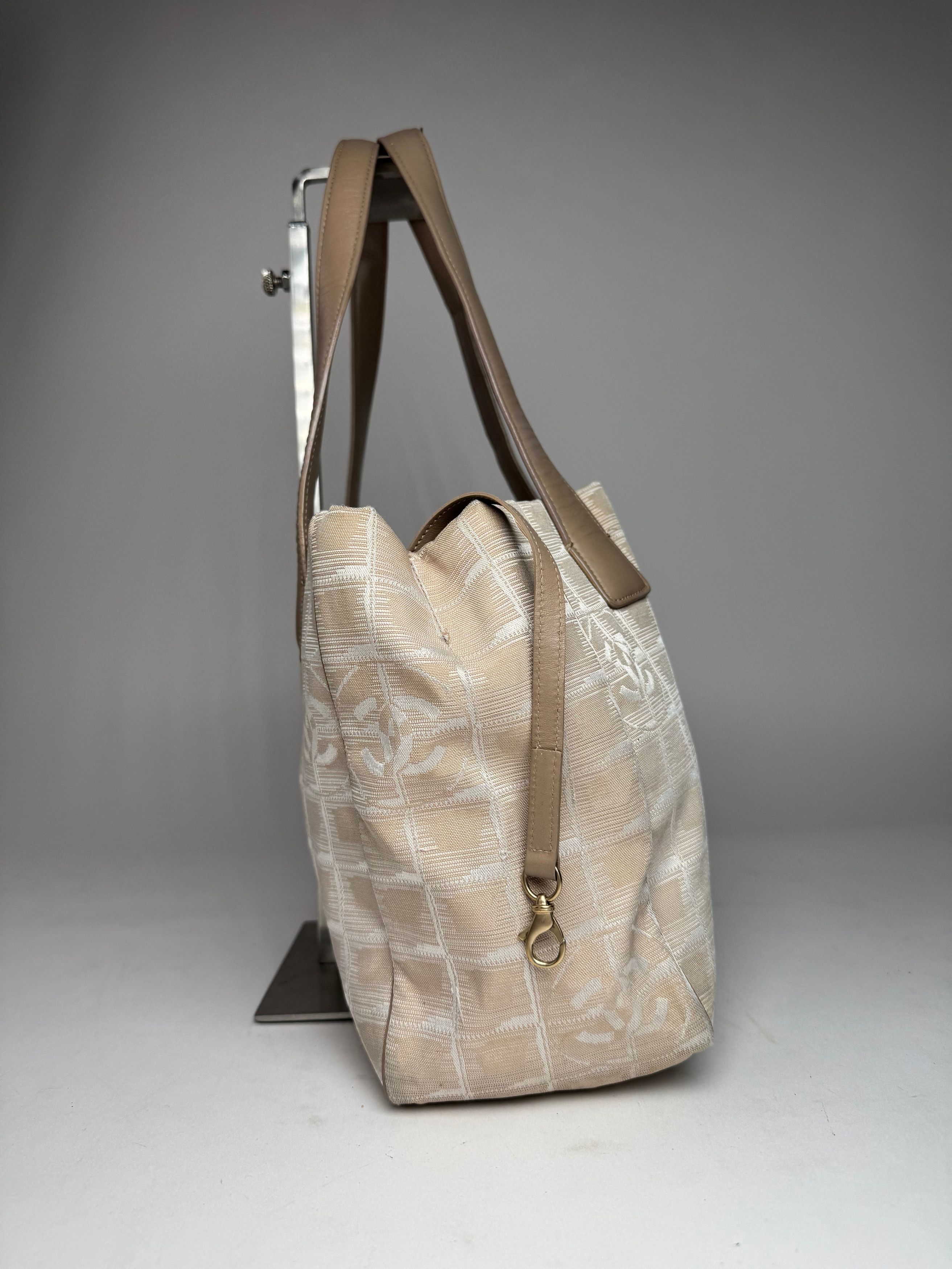 Chanel Vintage Monogram Canvas Leather Tote Bag Beige Brown Size ONE SIZE - 7 Thumbnail
