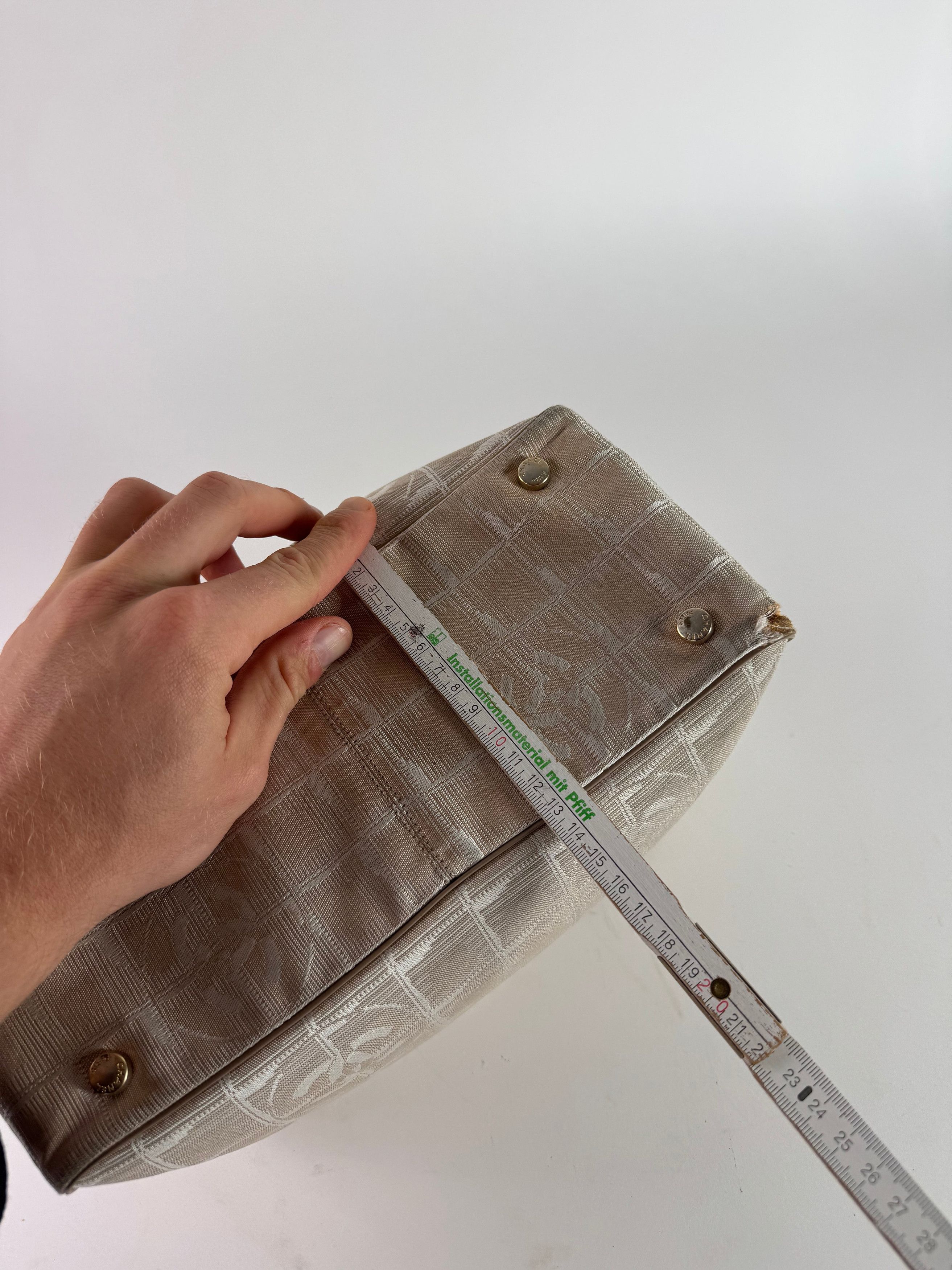Chanel Vintage Monogram Canvas Leather Tote Bag Beige Brown Size ONE SIZE - 13 Thumbnail
