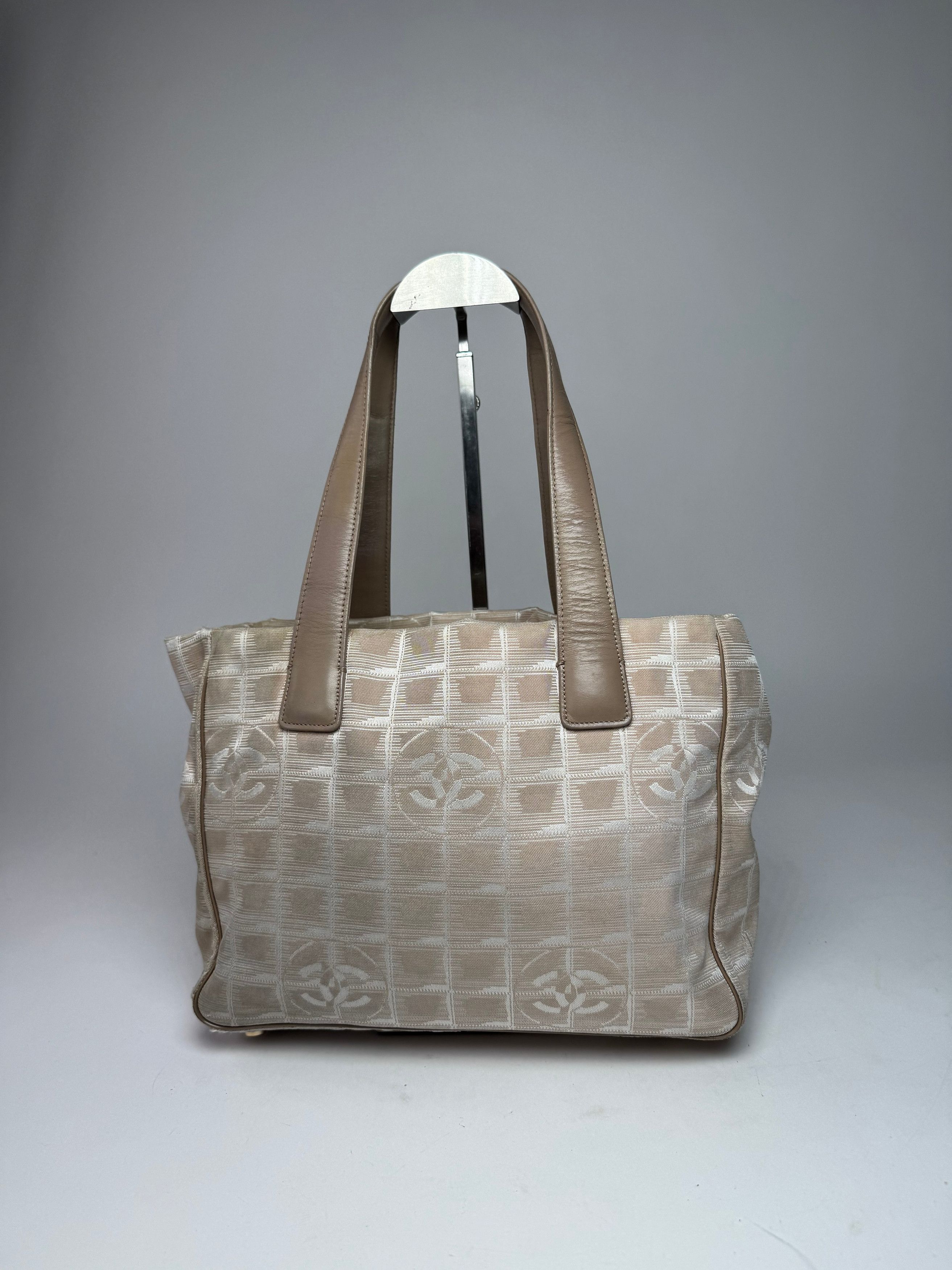 Chanel Vintage Monogram Canvas Leather Tote Bag Beige Brown Size ONE SIZE - 8 Thumbnail