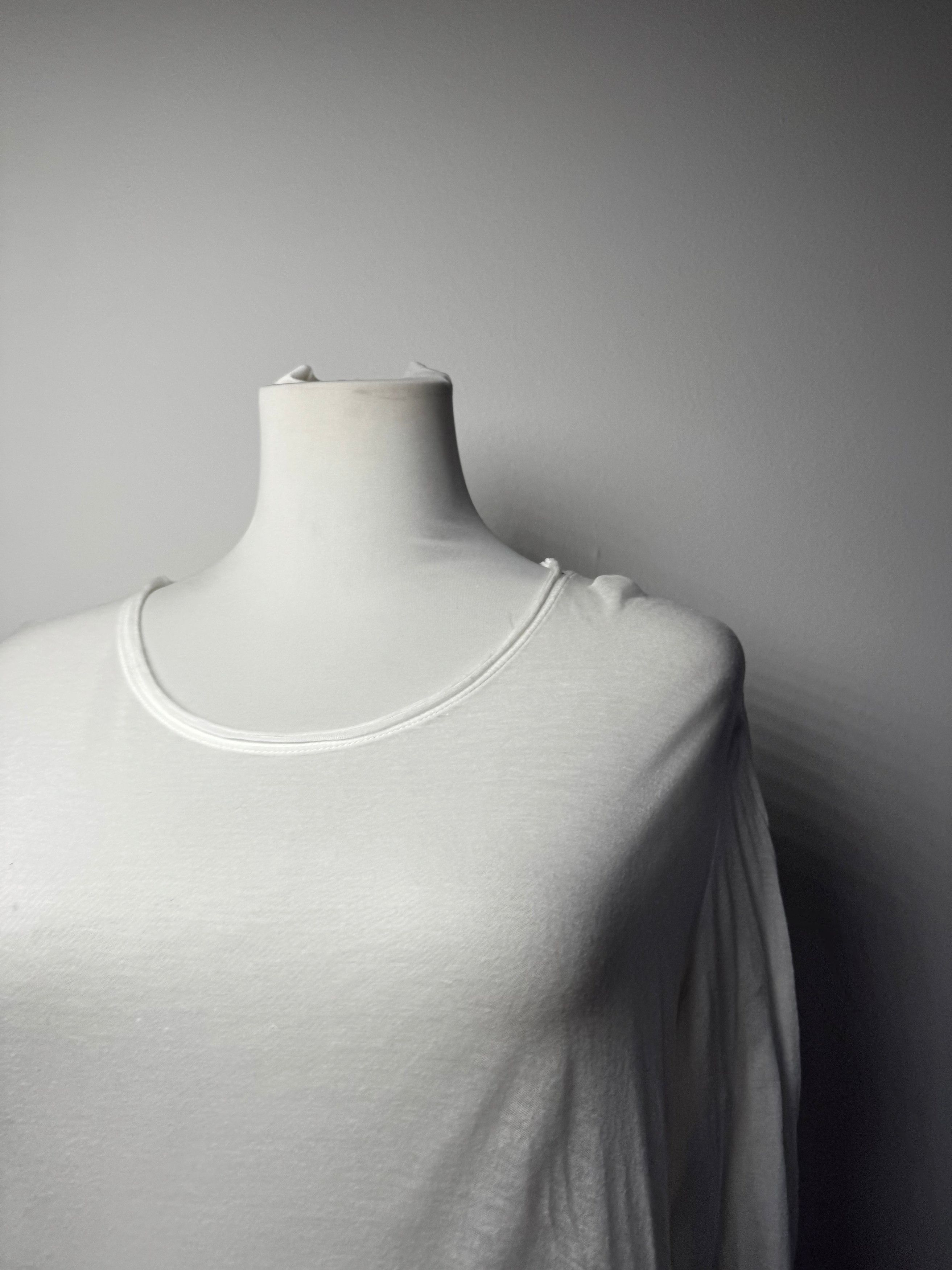 Issey Miyake Vintage Sweater White M Size M / US 6-8 / IT 42-44 - 2 Thumbnail