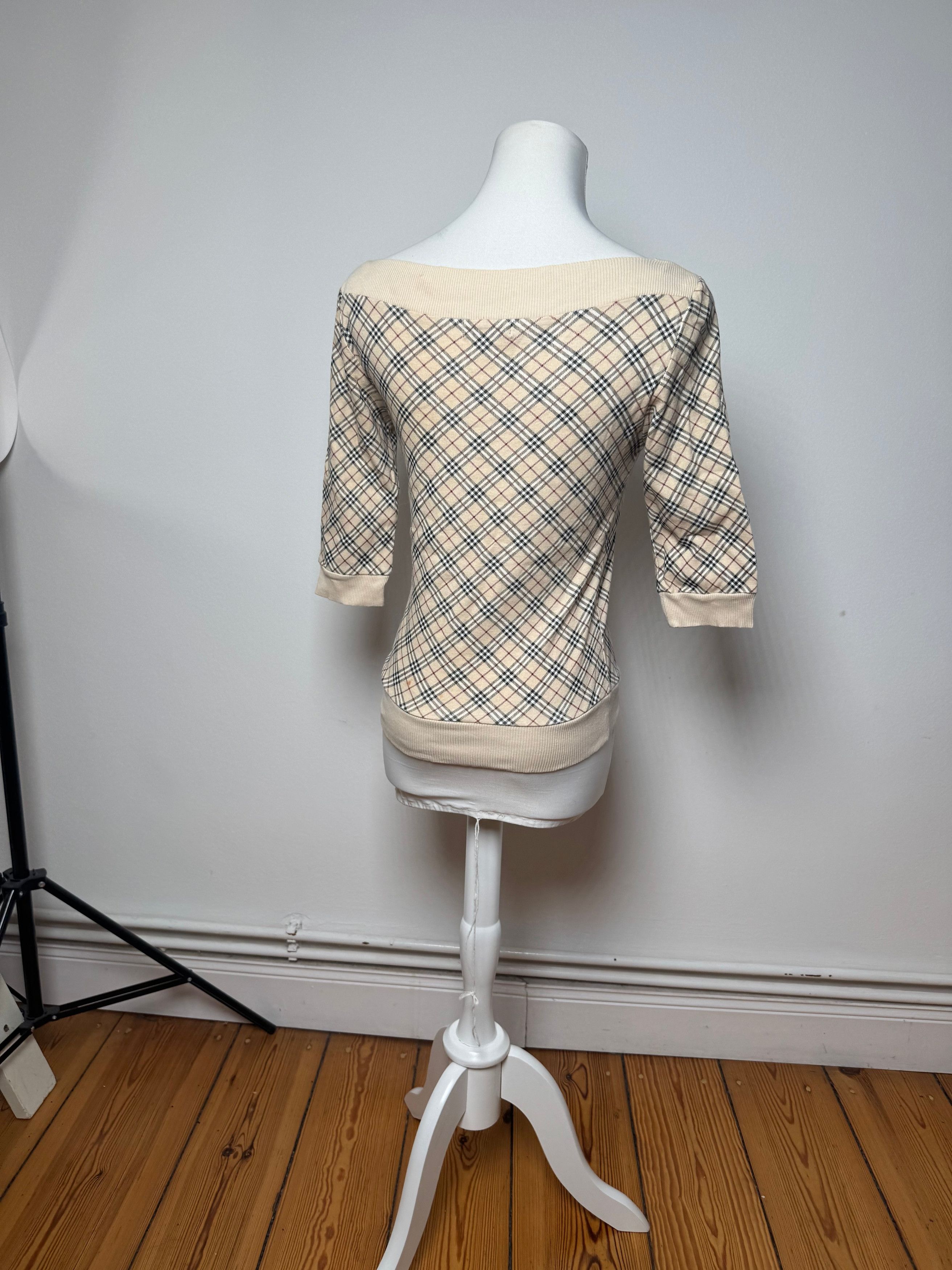 Burberry Vintage Nova Check Short-Sleeve Sweater beige M Size S / US 4 / IT 40 - 12 Thumbnail