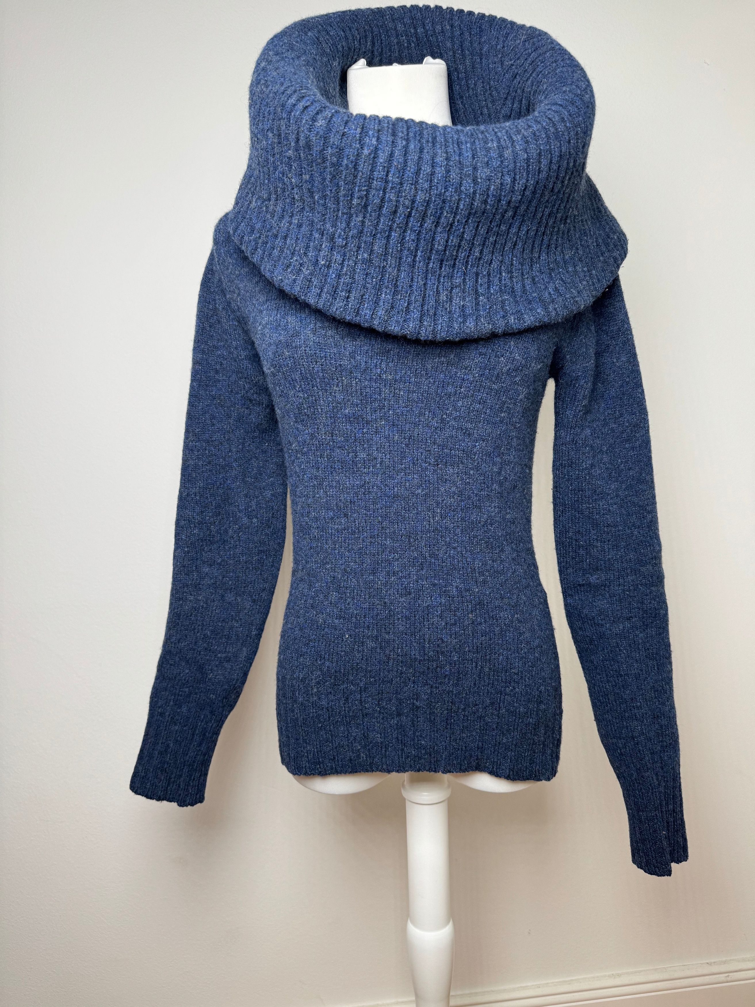 Balenciaga Vintage Big Turtle Neck Wool Sweather Blue Size M / US 6-8 / IT 42-44 - 13 Thumbnail