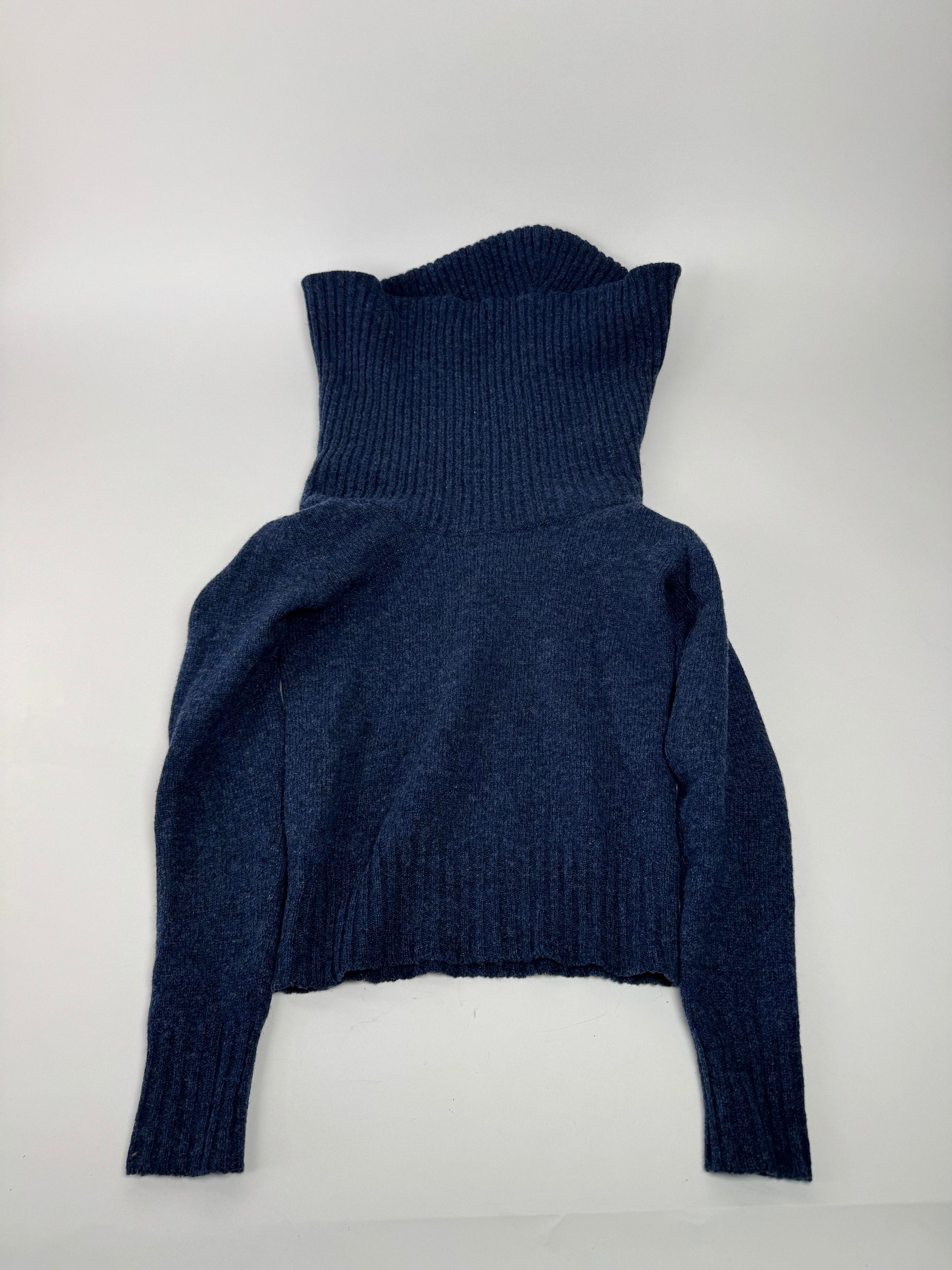 Balenciaga Vintage Big Turtle Neck Wool Sweather Blue Size M / US 6-8 / IT 42-44 - 5 Thumbnail