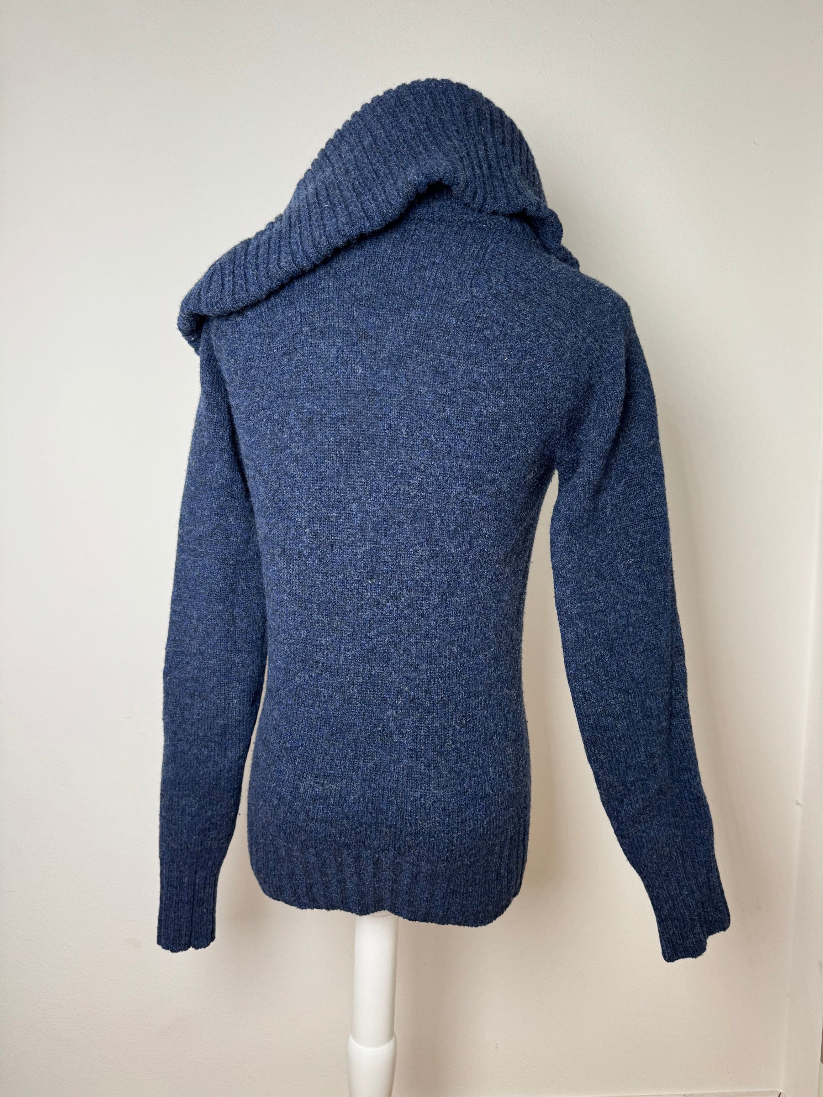 Balenciaga Vintage Big Turtle Neck Wool Sweather Blue Size M / US 6-8 / IT 42-44 - 4 Thumbnail