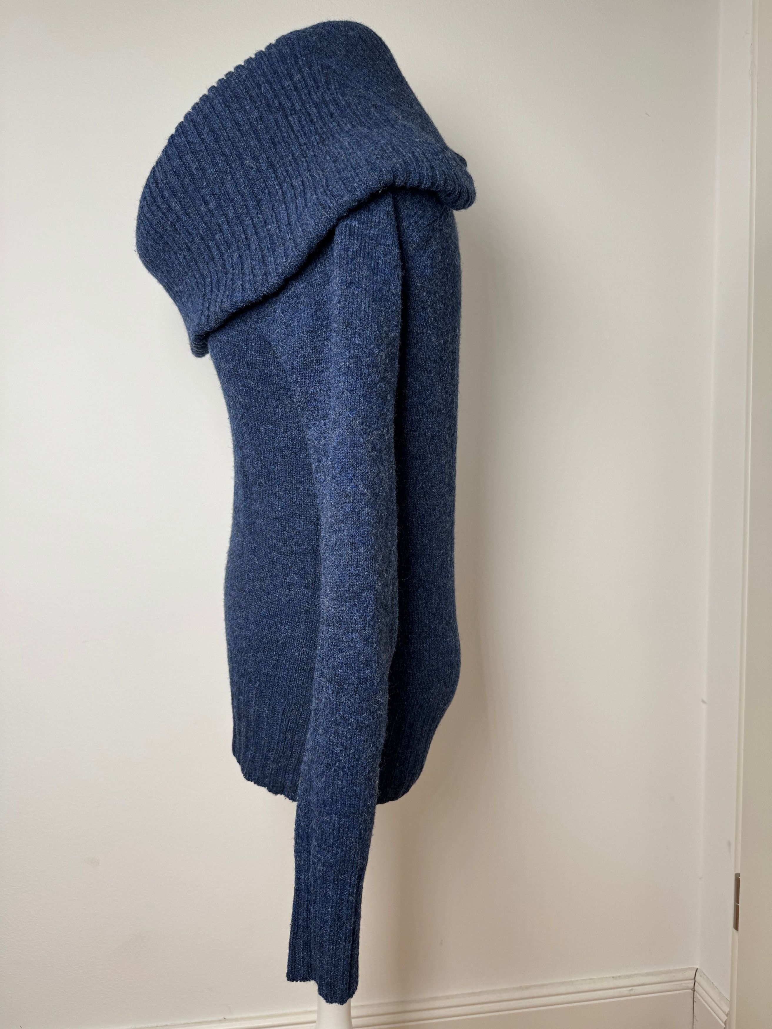 Balenciaga Vintage Big Turtle Neck Wool Sweather Blue Size M / US 6-8 / IT 42-44 - 3 Thumbnail