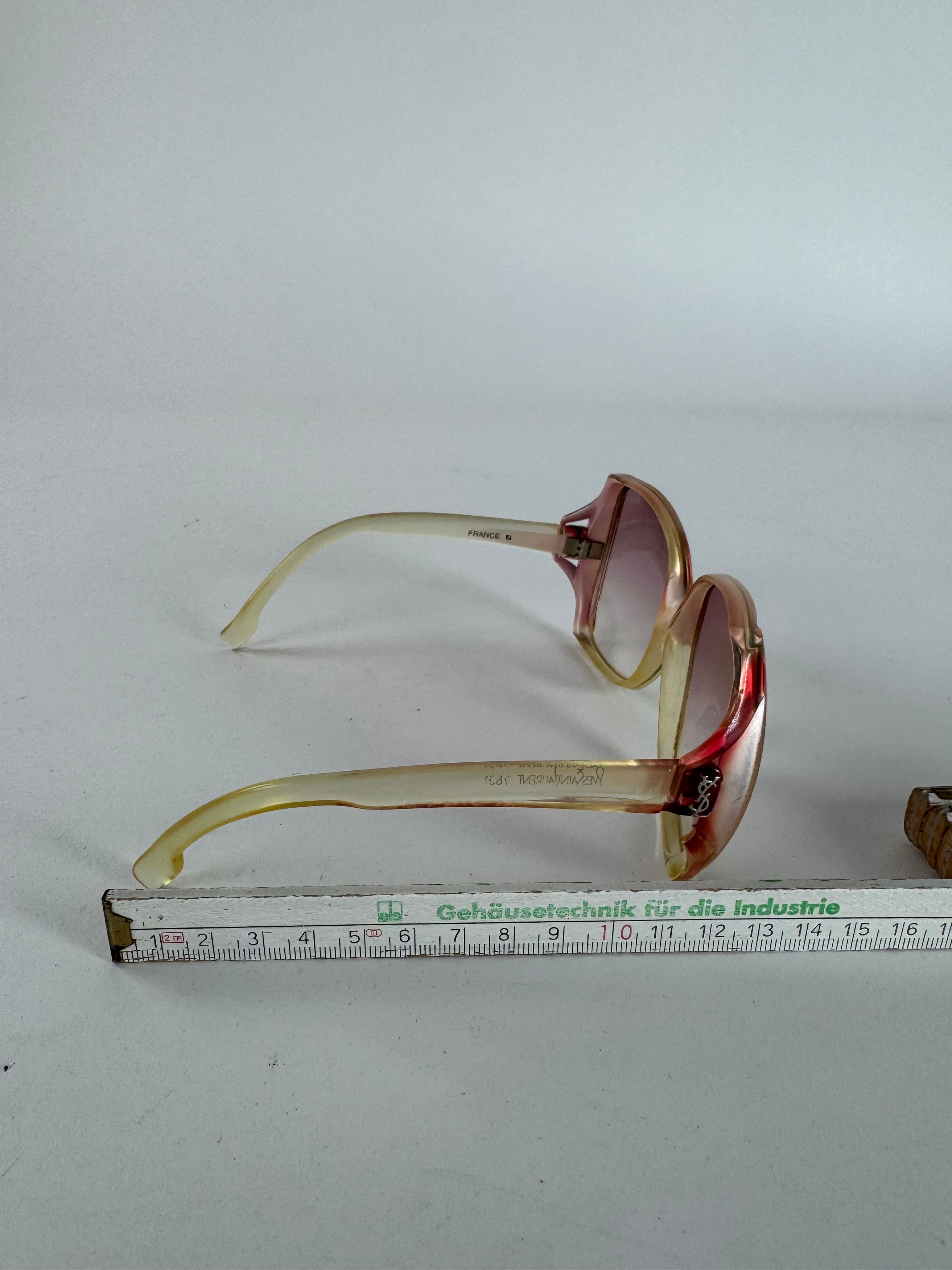 Other Vintage Yves Saint Laurent Overd Sunglasses Beige Red Size ONE SIZE - 8 Thumbnail