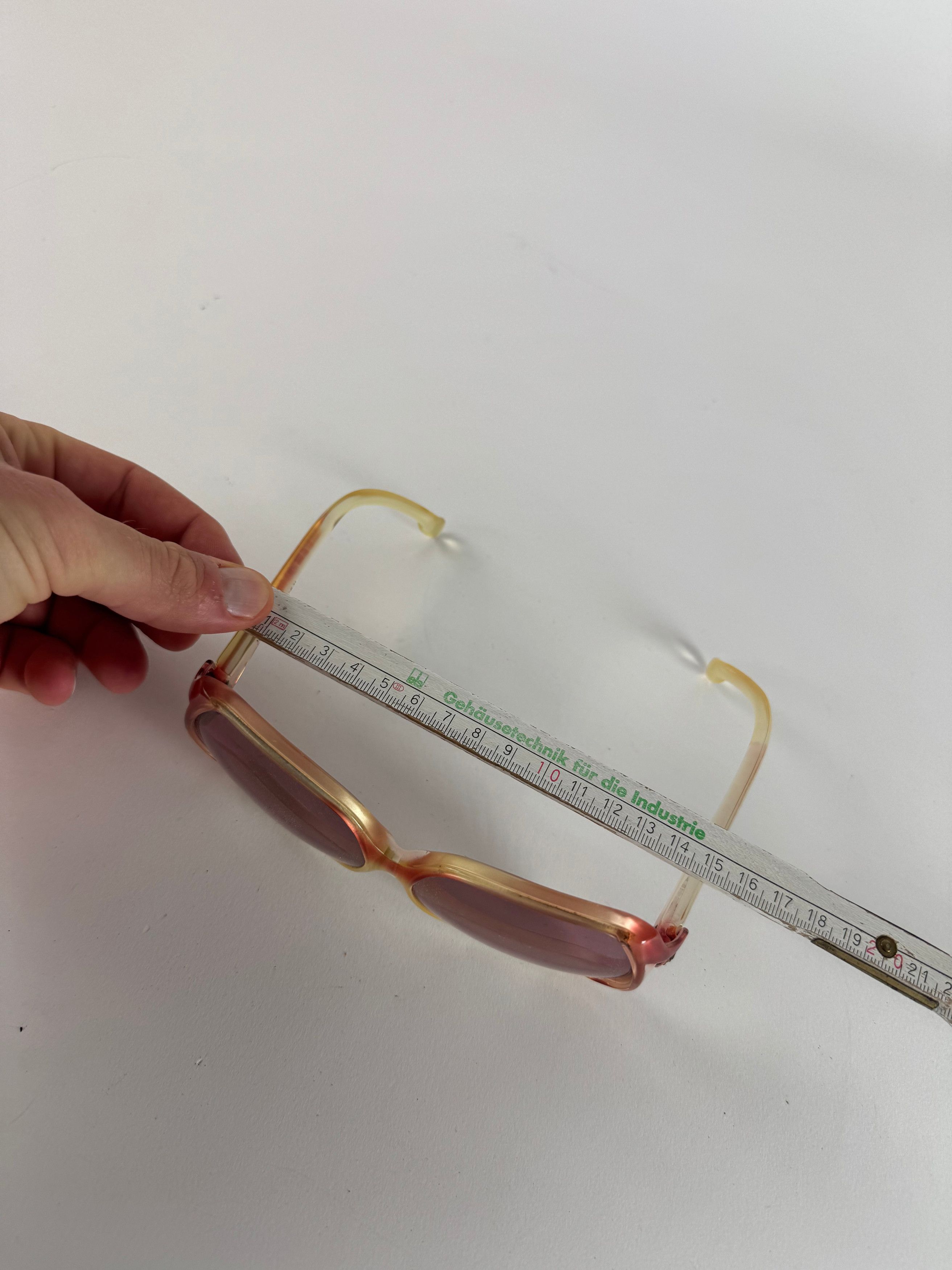Other Vintage Yves Saint Laurent Overd Sunglasses Beige Red Size ONE SIZE - 6 Thumbnail
