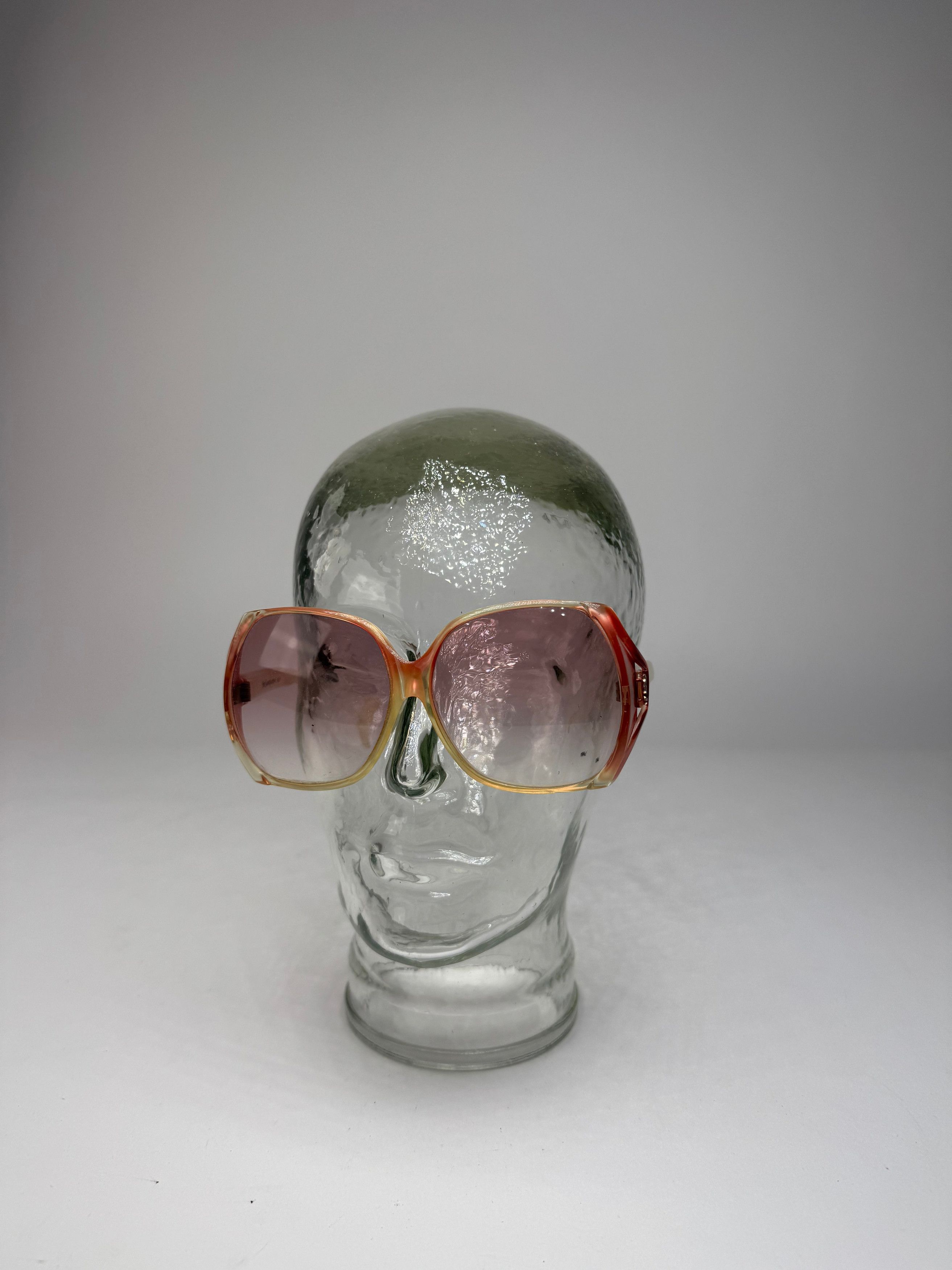 Other Vintage Yves Saint Laurent Overd Sunglasses Beige Red Size ONE SIZE - 4 Thumbnail