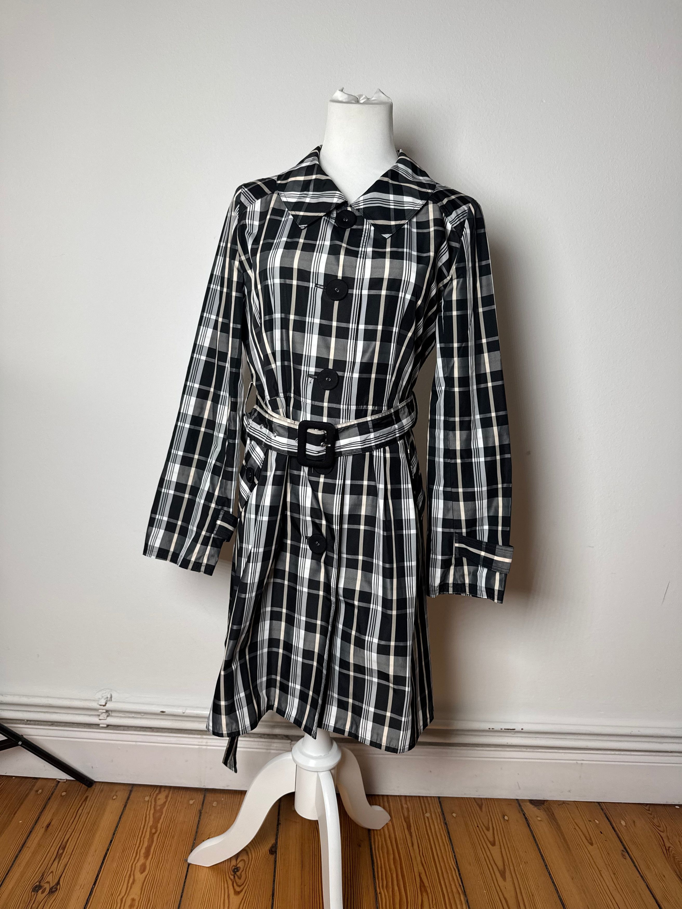 Courreges Vintage Trenchcoat black White Checked 36/S Size S / US 4 / IT 40 - 9 Thumbnail