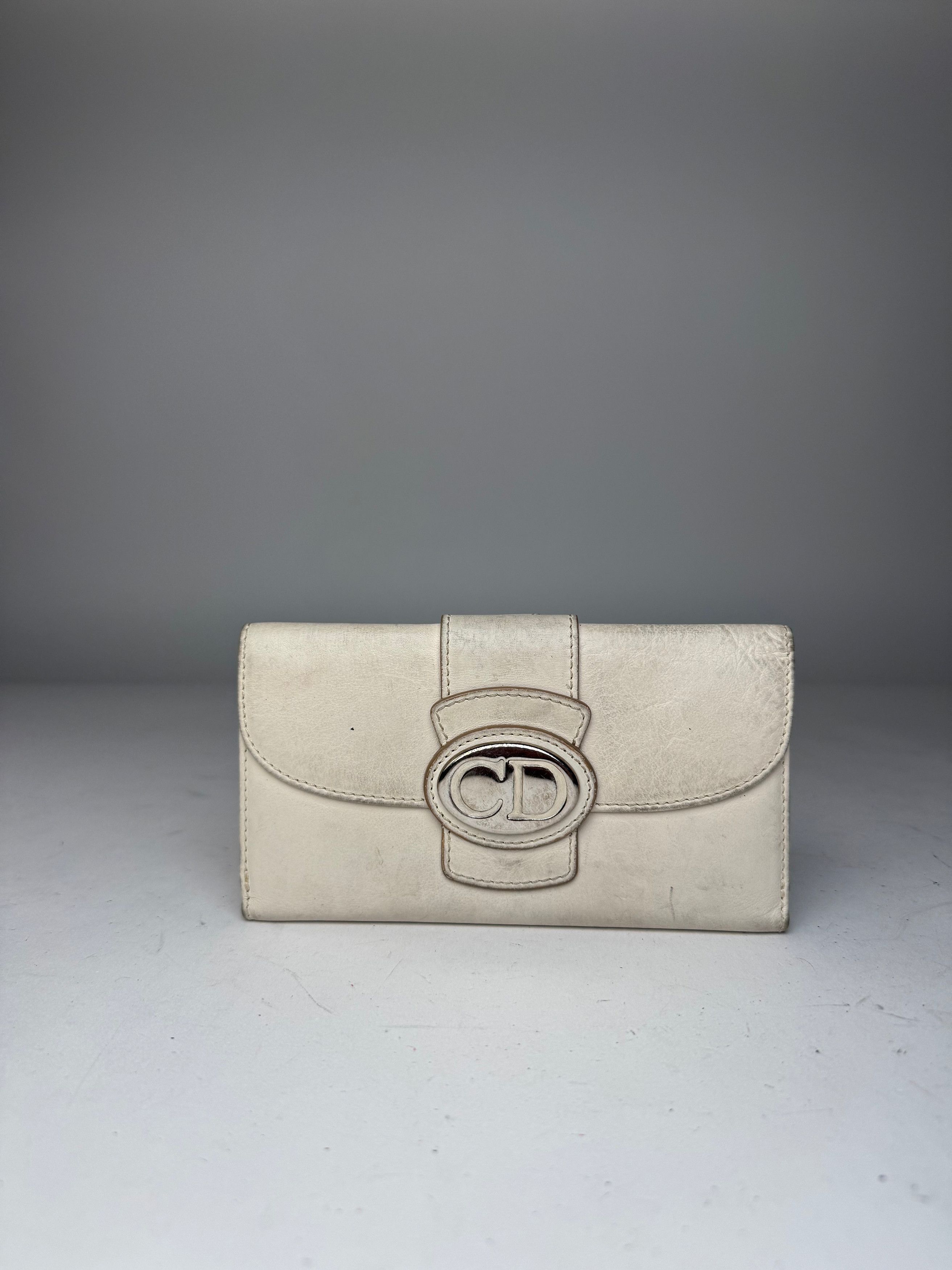 Dior Vintage CD Leather Wallet White Size ONE SIZE - 11 Thumbnail