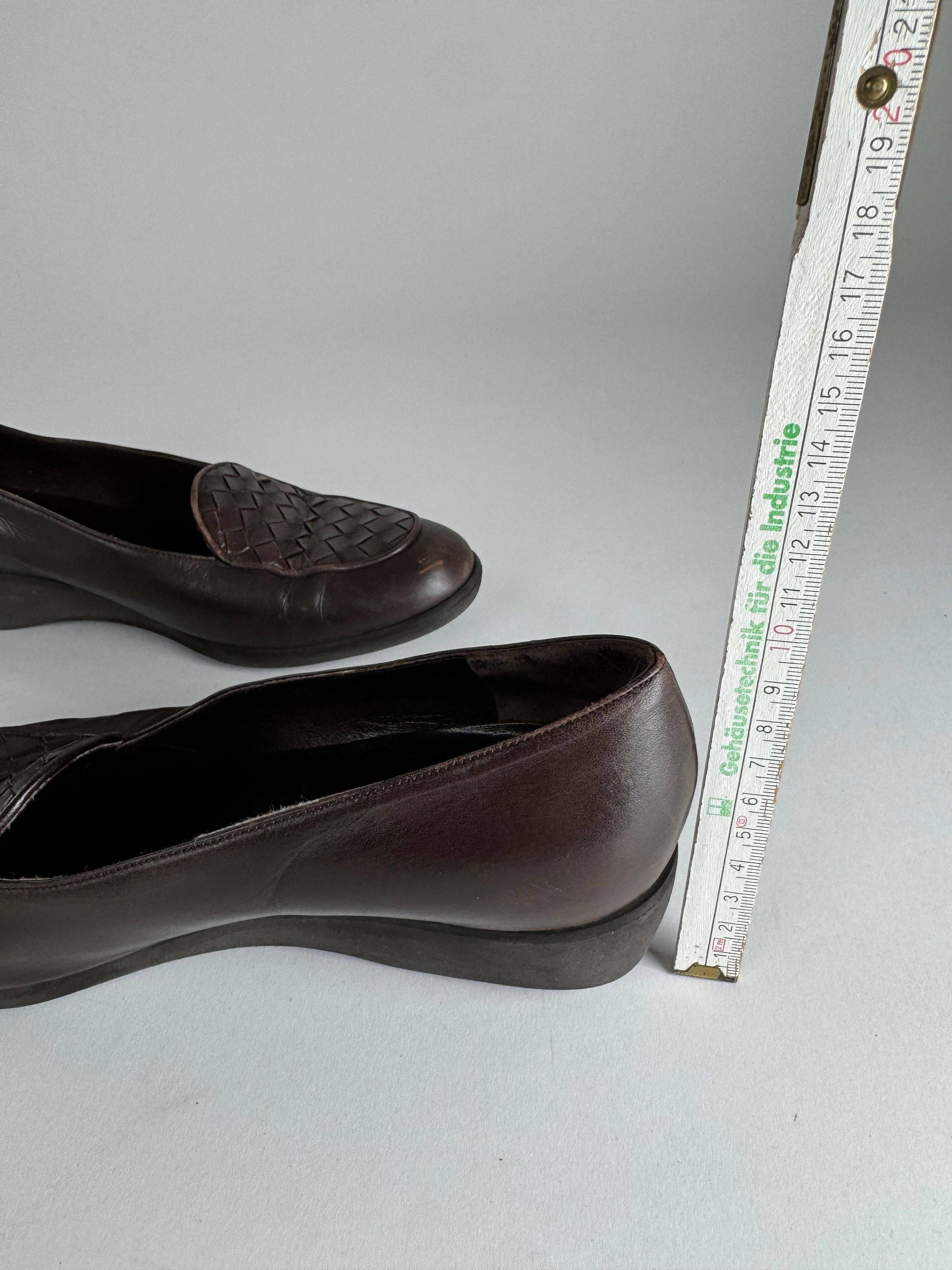 Bottega Veneta Vintage Intrecciato Leather Loafer Brown 37C Size US 6 / IT 36 - 11 Thumbnail