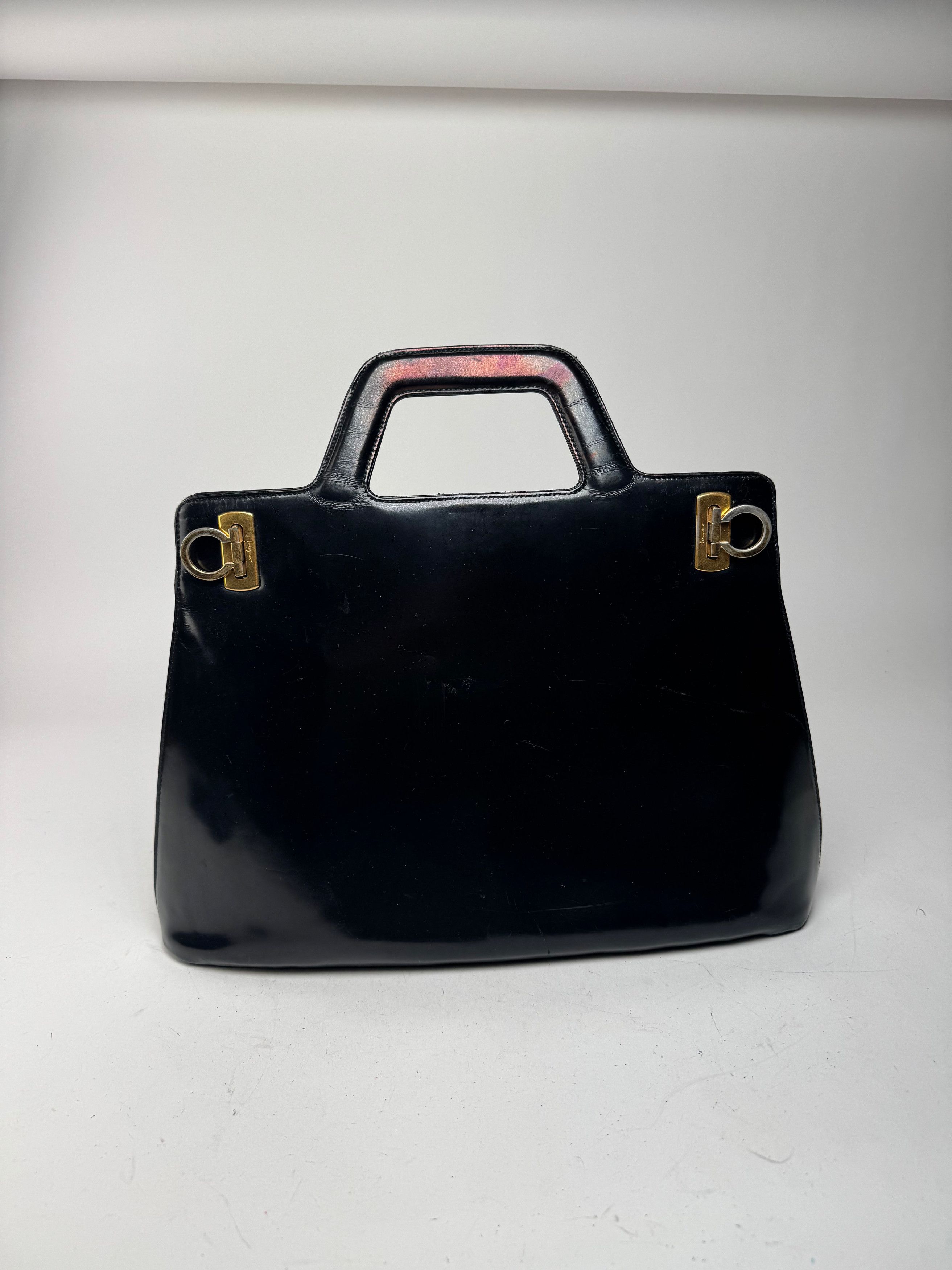 Salvatore Ferragamo Vintage Patent Leather Bag black Size ONE SIZE - 11 Thumbnail