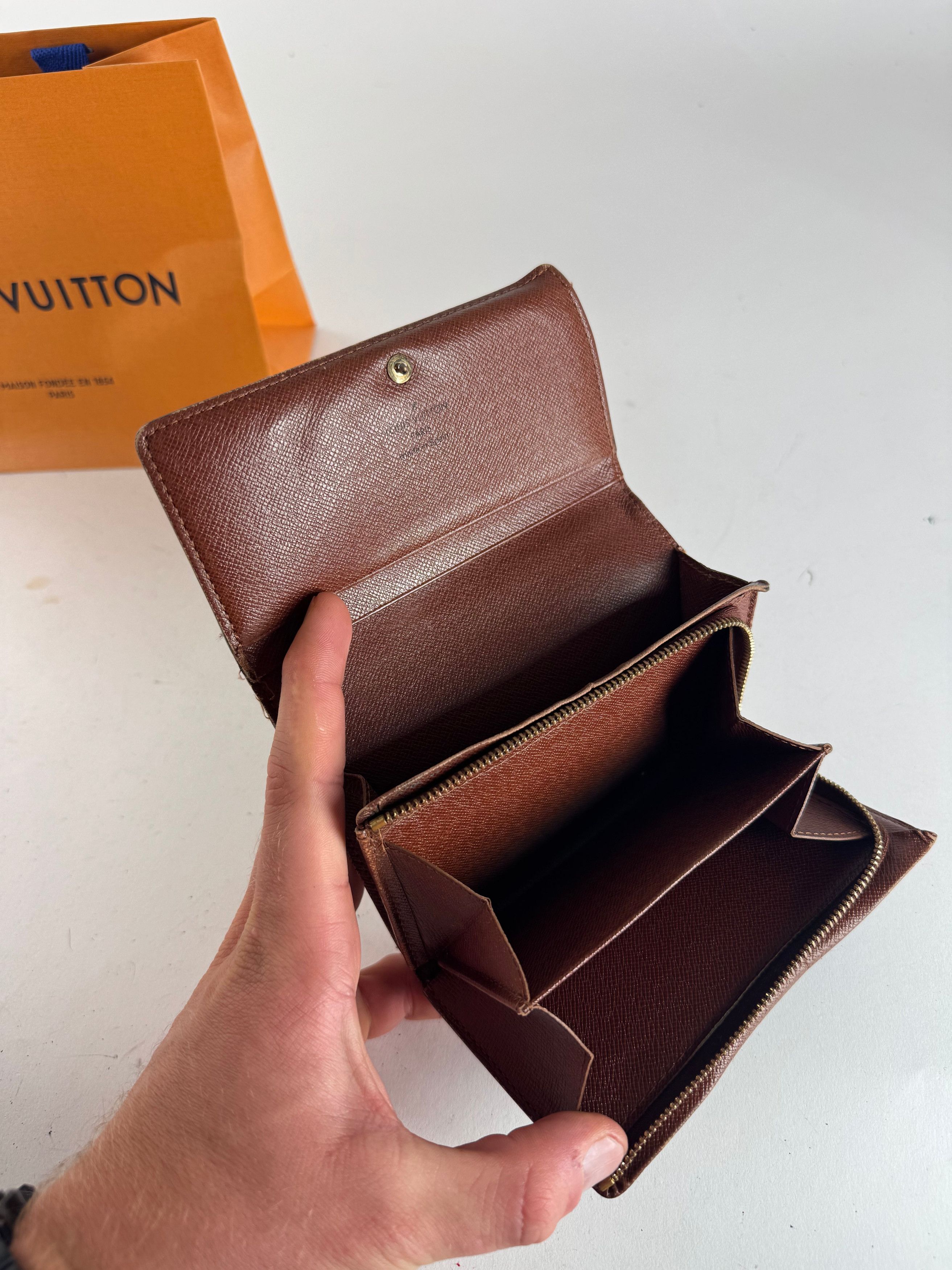 Louis Vuitton Vintage Monogram Leather Wallet Brown Size ONE SIZE - 4 Thumbnail