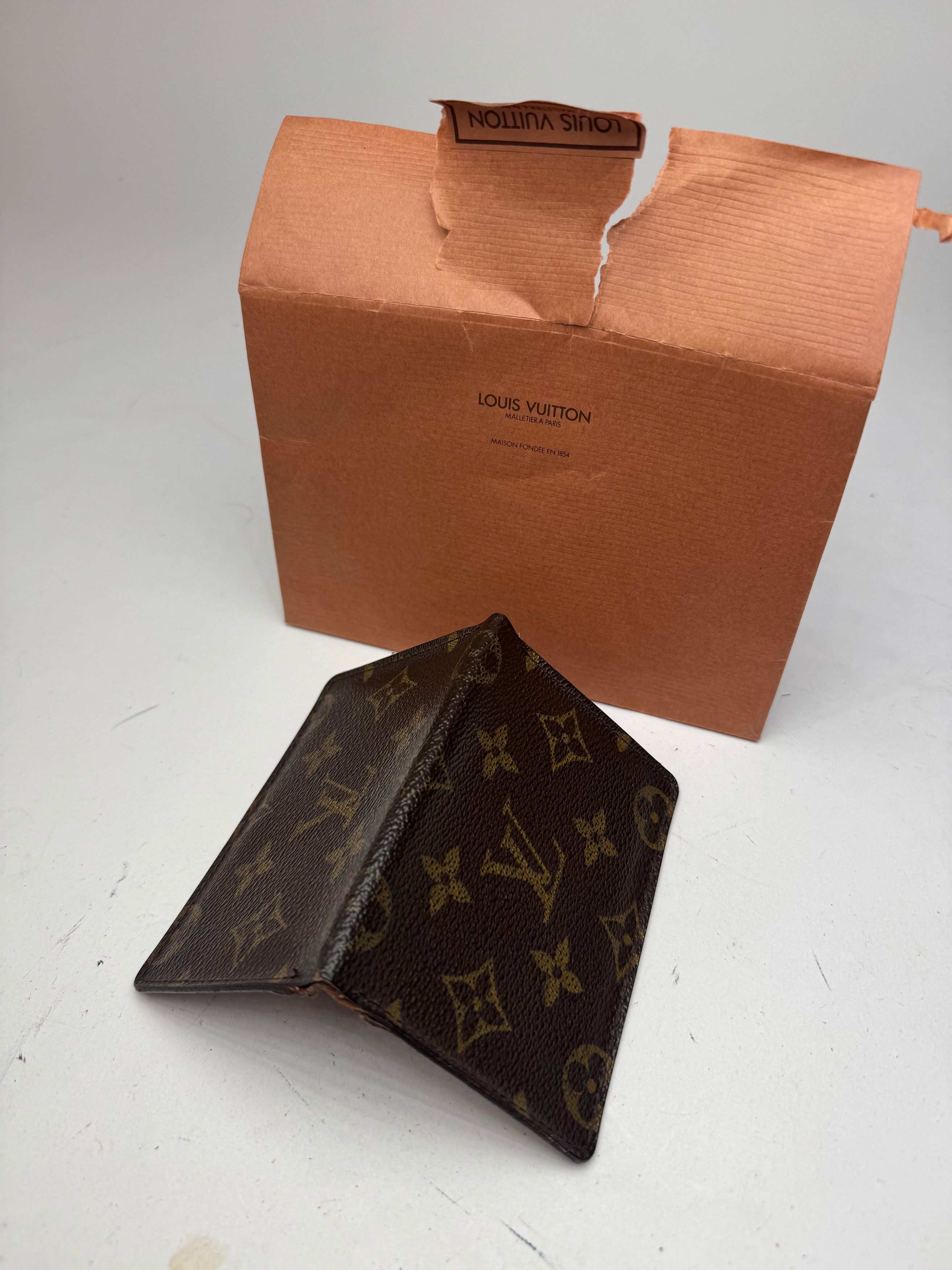 Louis Vuitton Vintage Flapable Leather Card Holder Brown Size ONE SIZE - 5 Thumbnail