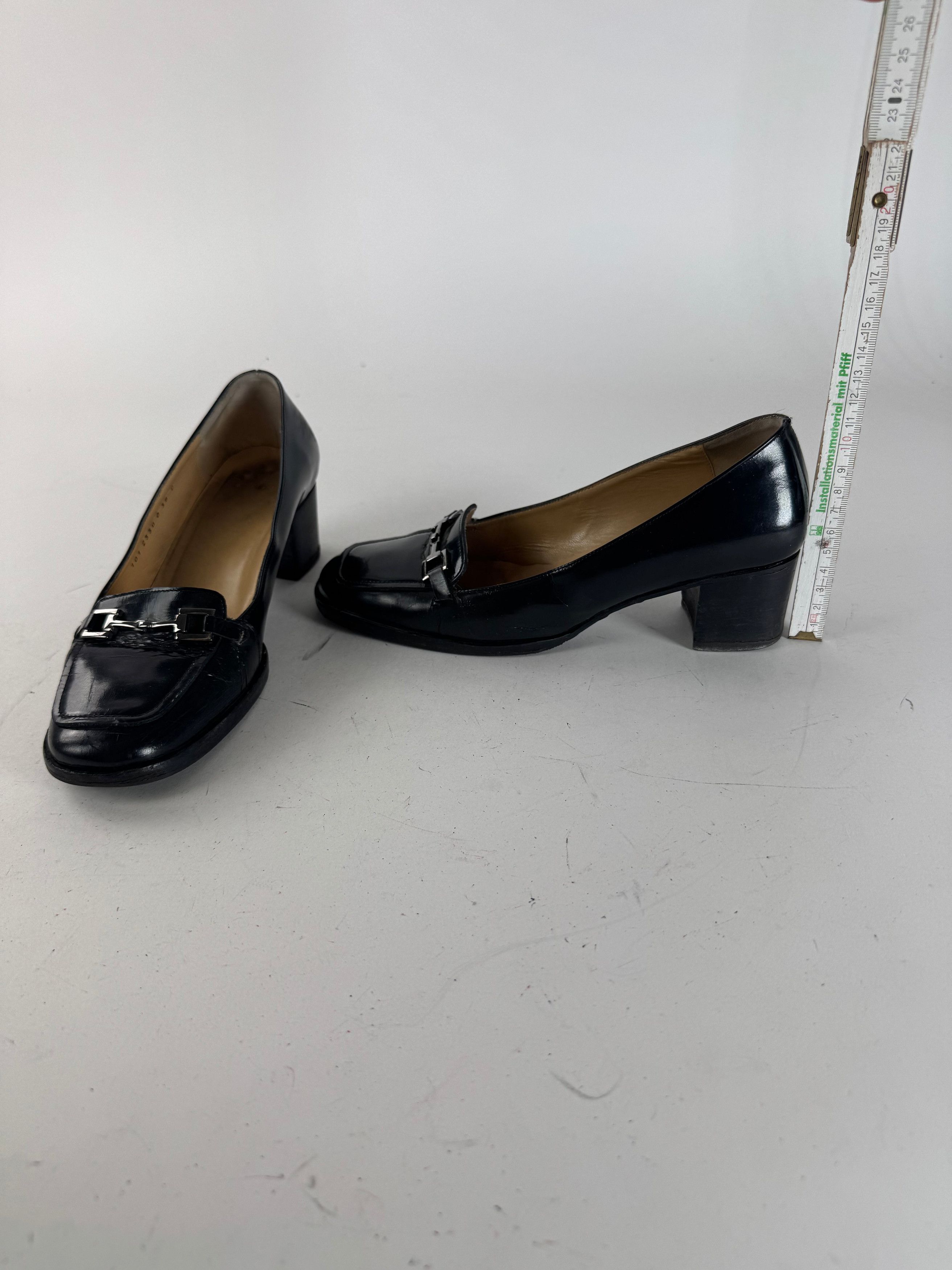 Gucci Vintage Patent Leather Pumps Black Size US 7 / IT 37 - 9 Thumbnail