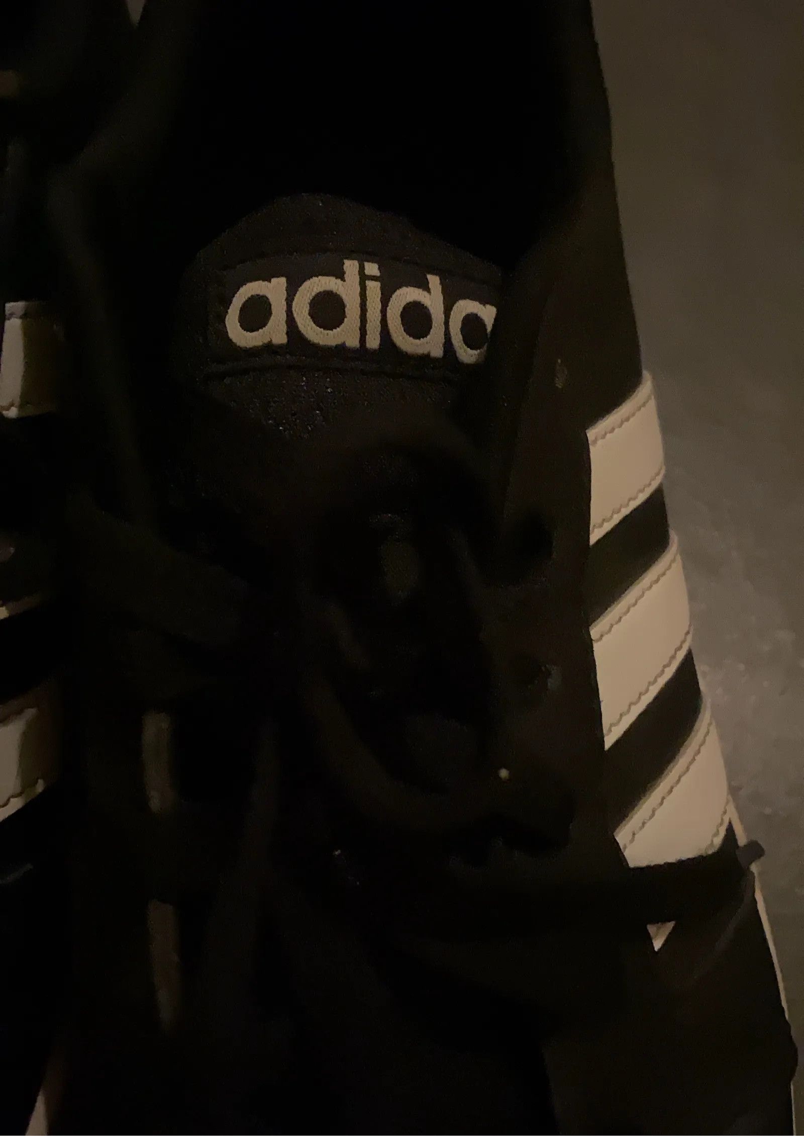 Adidas Adidas Sneakers Size US 7 / EU 40 - 2 Thumbnail