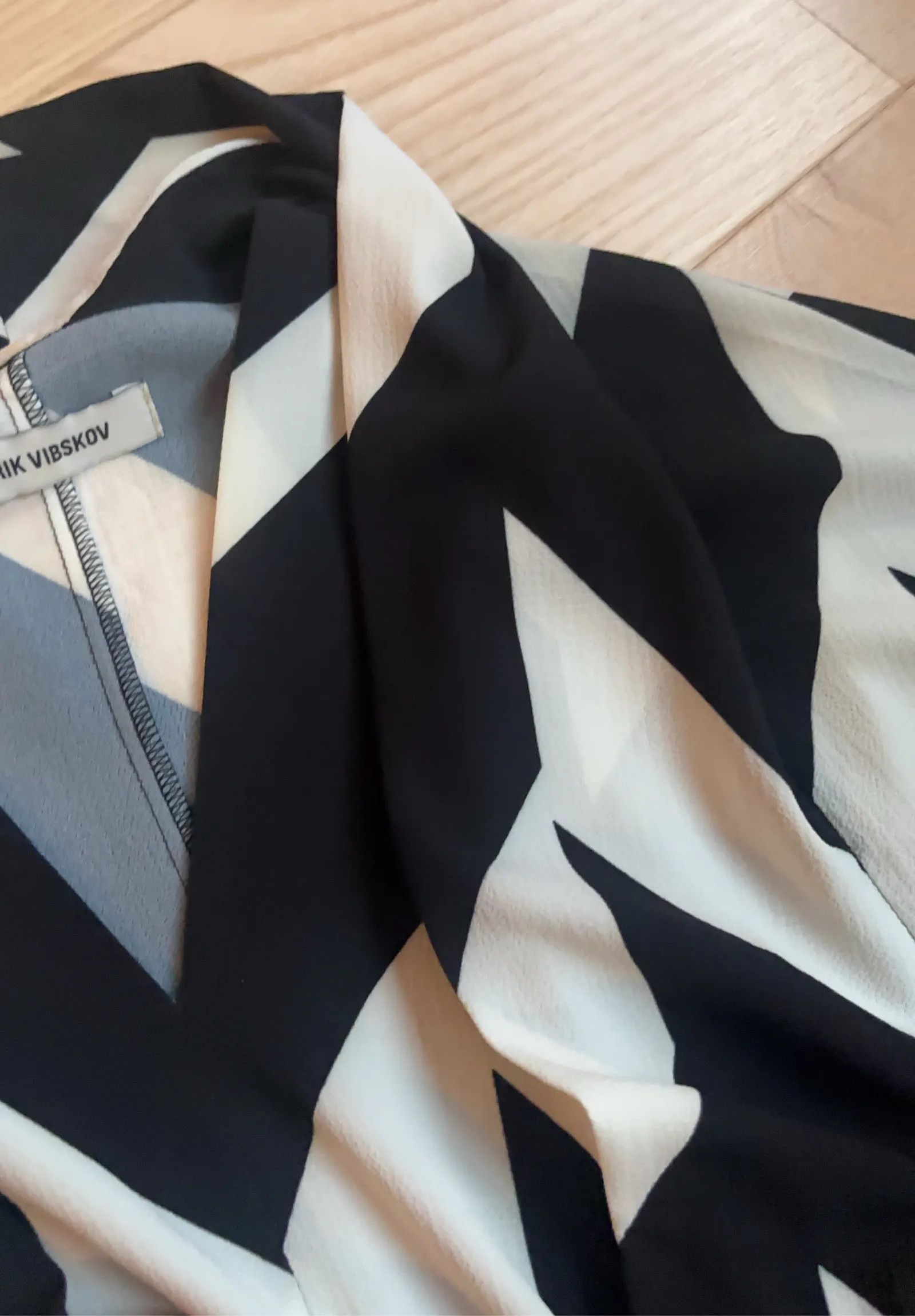 Henrik Vibskov Henrik Vibskov Blouse Size S / US 4 / IT 40 - 7 Thumbnail