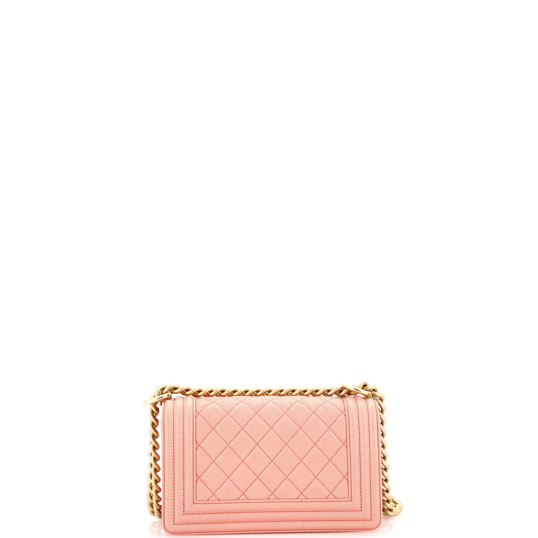 Chanel Boy Flap Bag Size ONE SIZE - 4 Thumbnail