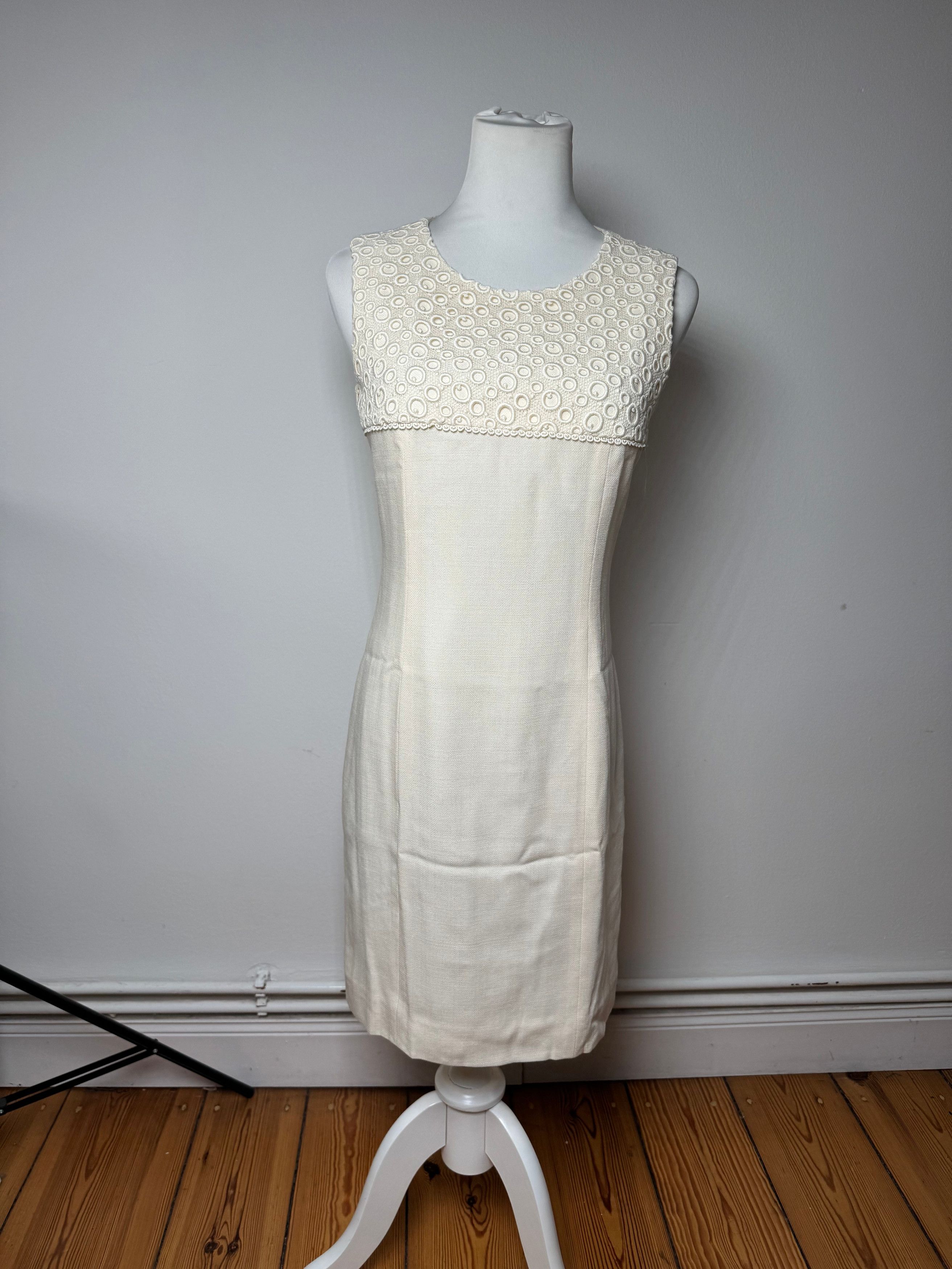 Courreges Vintage Linen Dress Shite 38/M Size M / US 6-8 / IT 42-44 - 11 Thumbnail