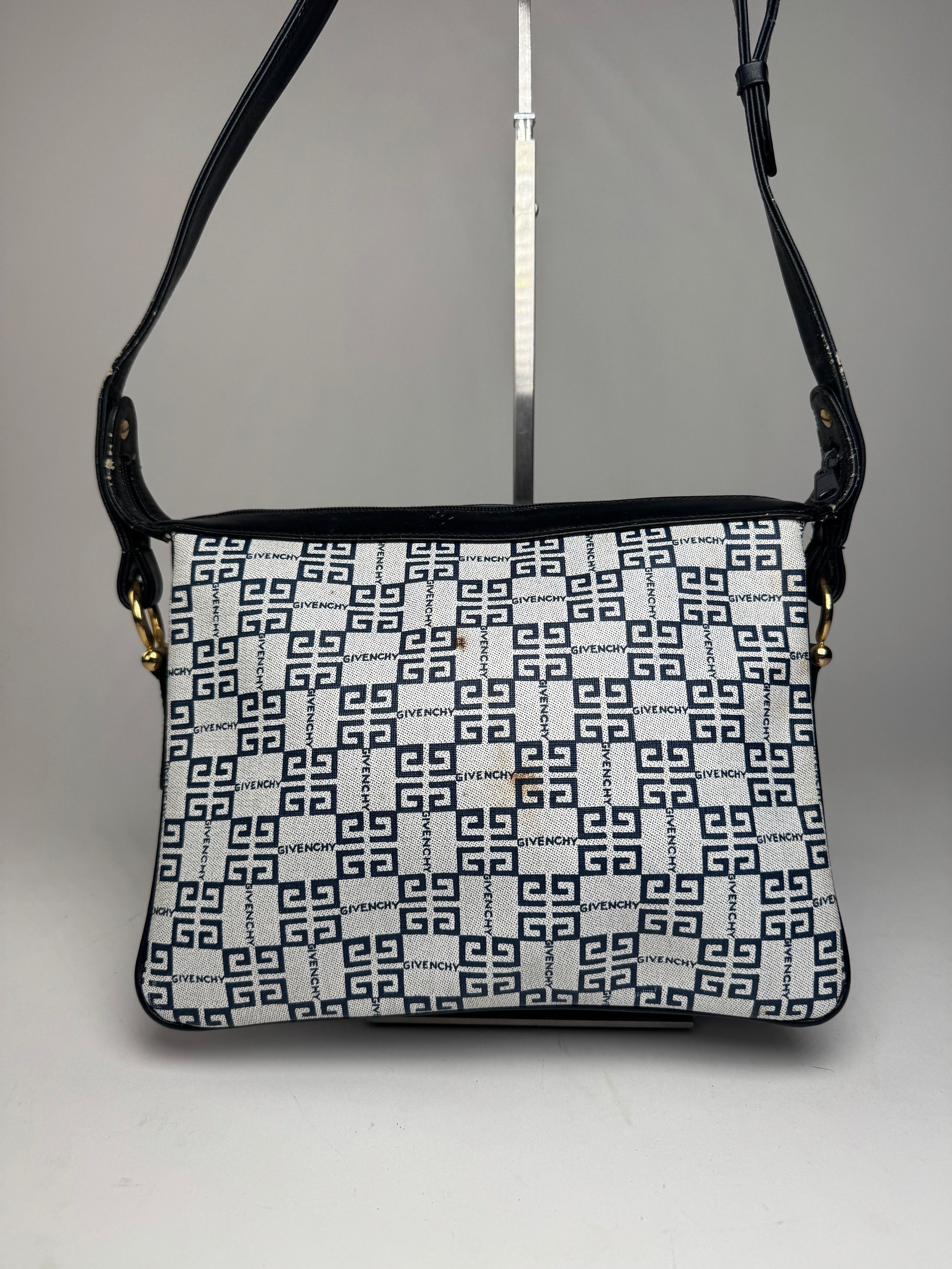 Givenchy Vintage 4G Leather Monogram Bag Navy White Size ONE SIZE - 7 Thumbnail