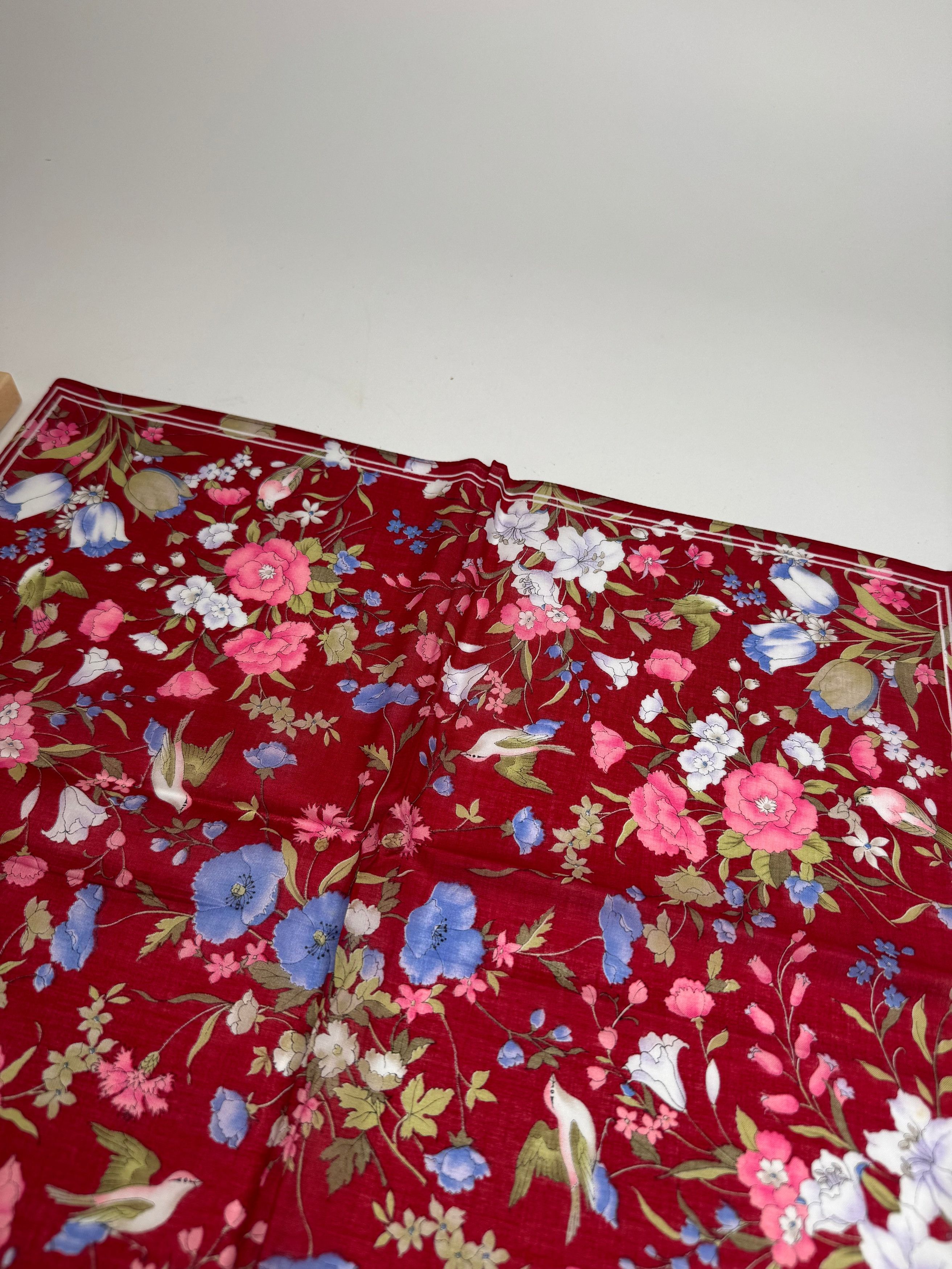 Gucci Vintage Floral Scarf Red New With Box Size ONE SIZE - 6 Thumbnail