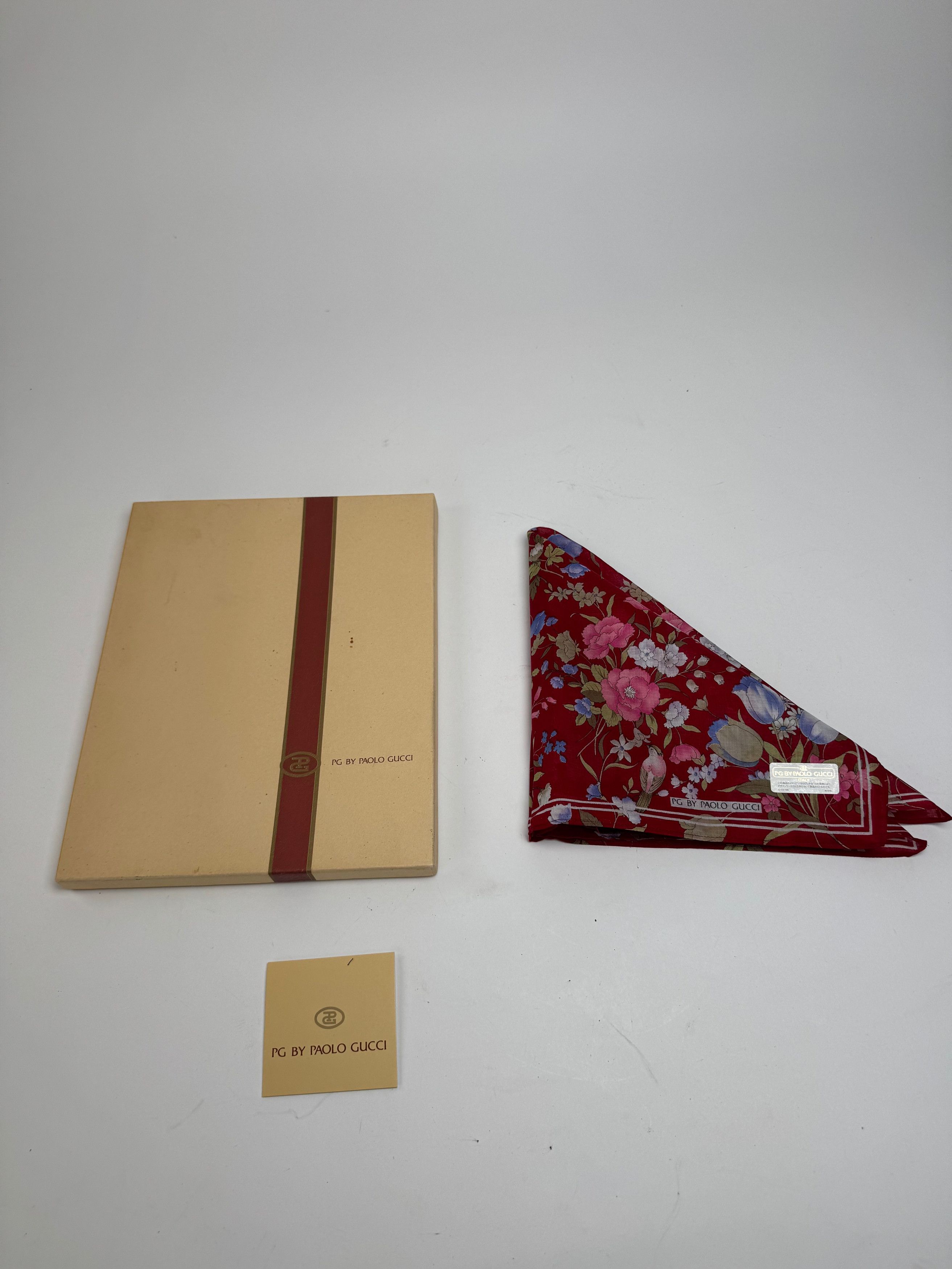 Gucci Vintage Floral Scarf Red New With Box Size ONE SIZE - 9 Thumbnail