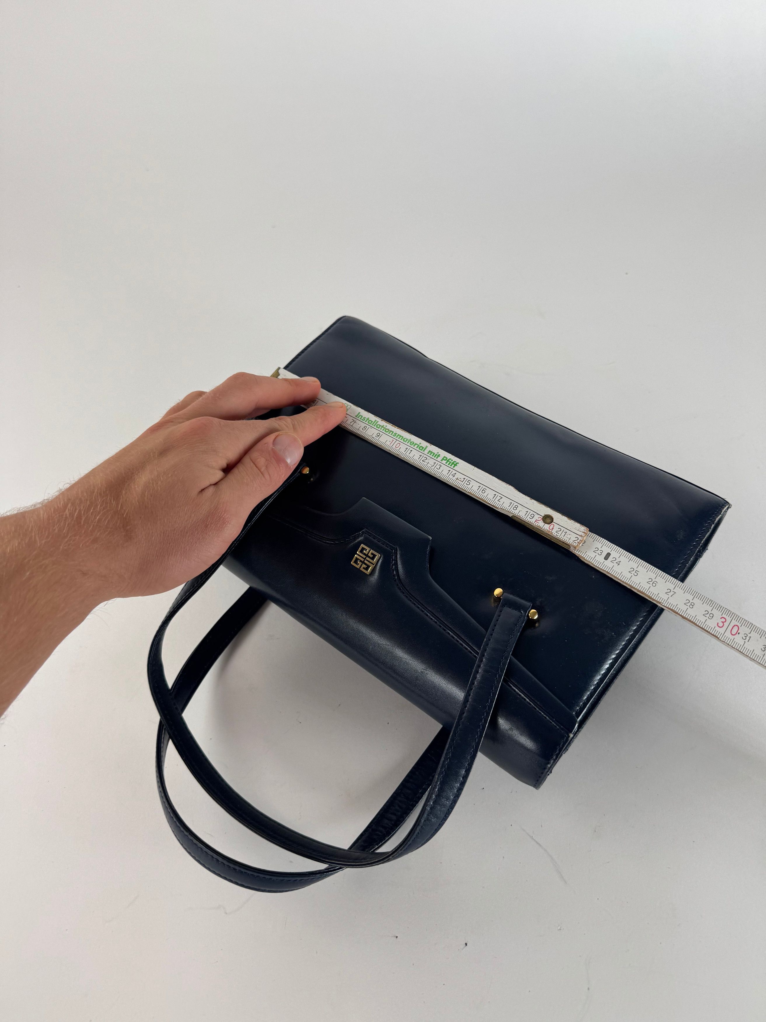 Givenchy Vintage Leather Handbag Navy Size ONE SIZE - 9 Thumbnail