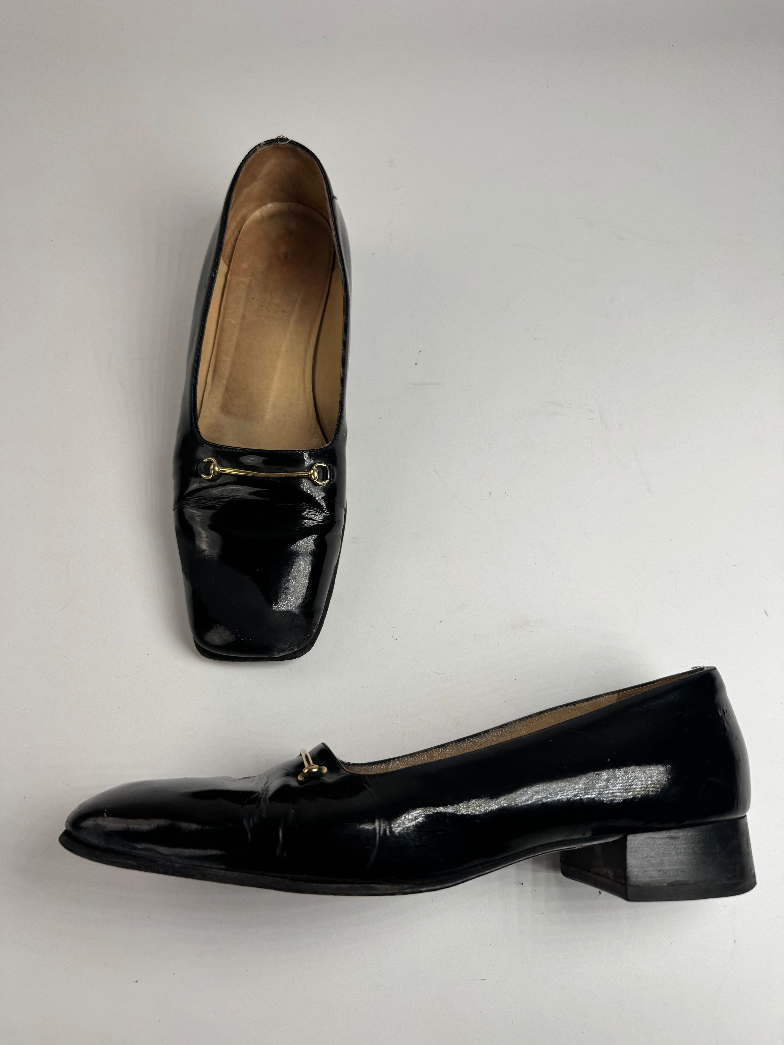 Gucci Vintage Patent Leather Pumps Black 39 Size US 8 / IT 38 - 2 Thumbnail