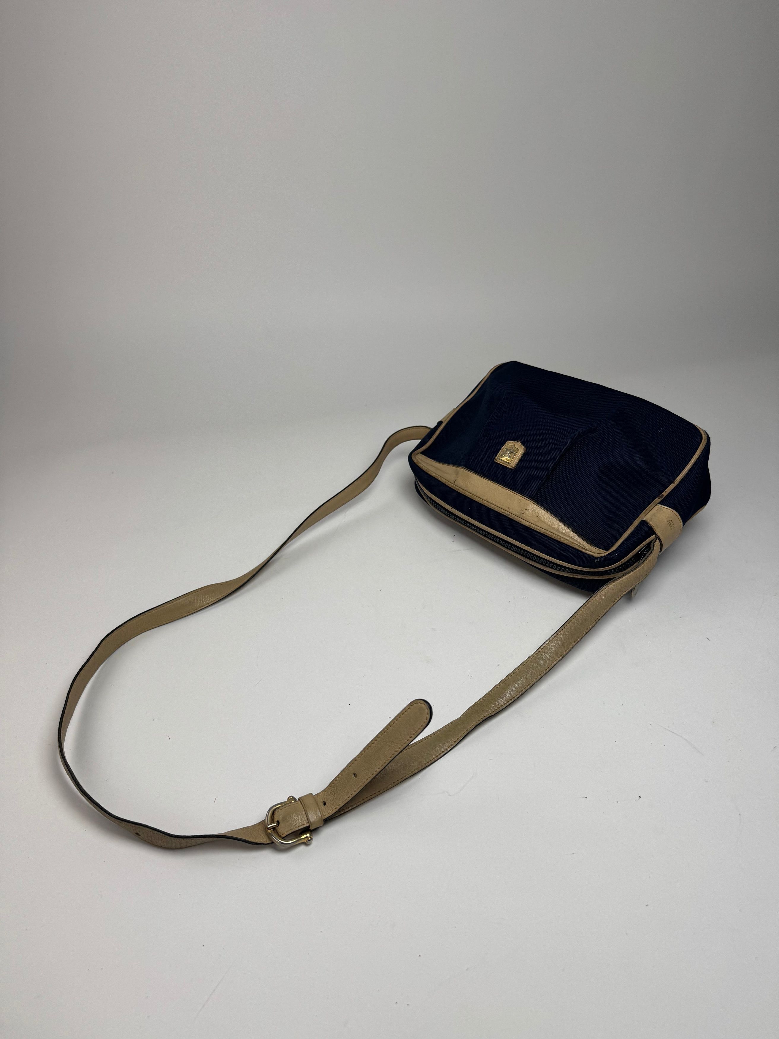 Celine Vintage Triomphe Shoulder Leather Polyester Bag Navy Gold Size ONE SIZE - 7 Thumbnail