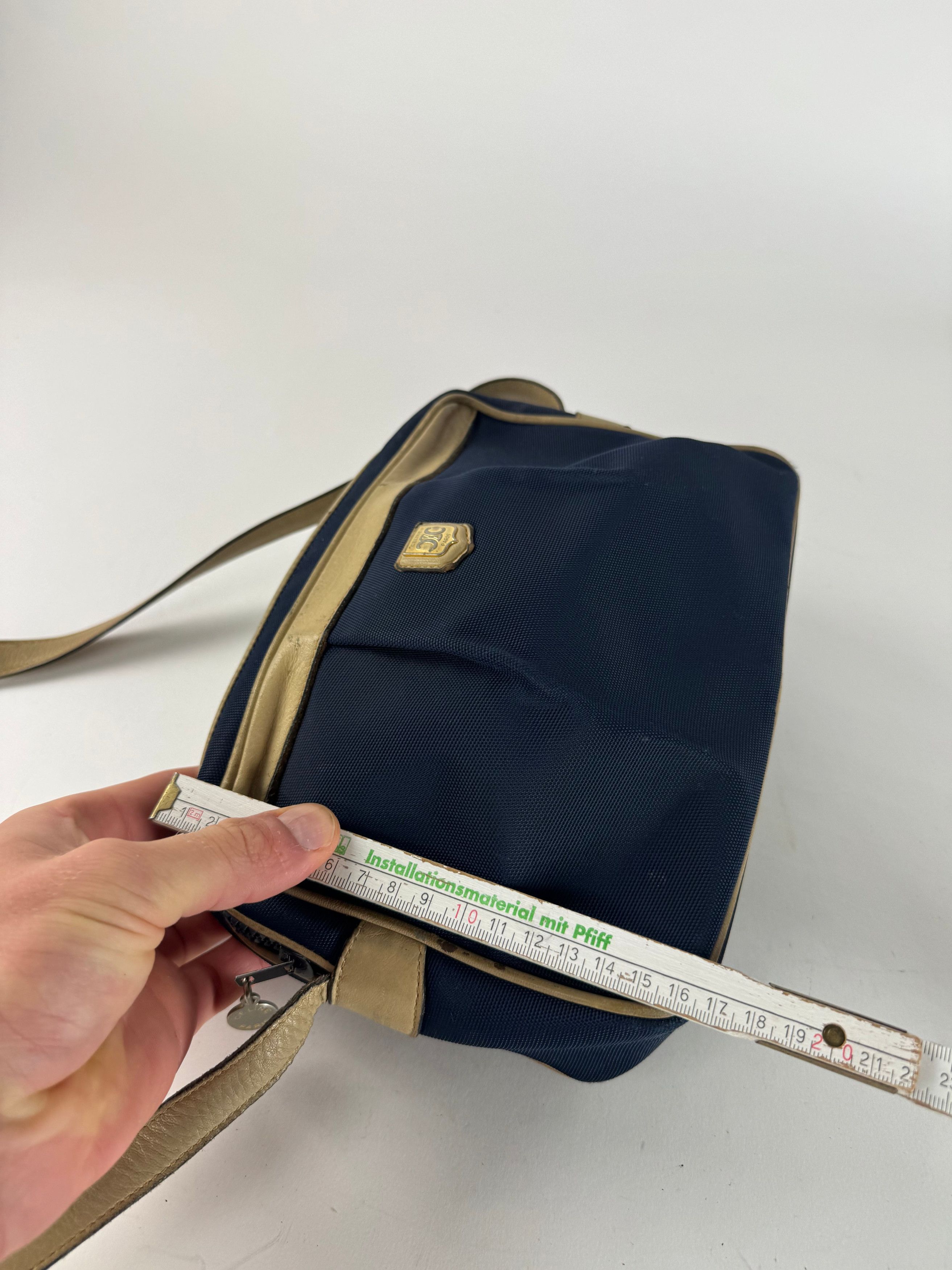 Celine Vintage Triomphe Shoulder Leather Polyester Bag Navy Gold Size ONE SIZE - 12 Thumbnail