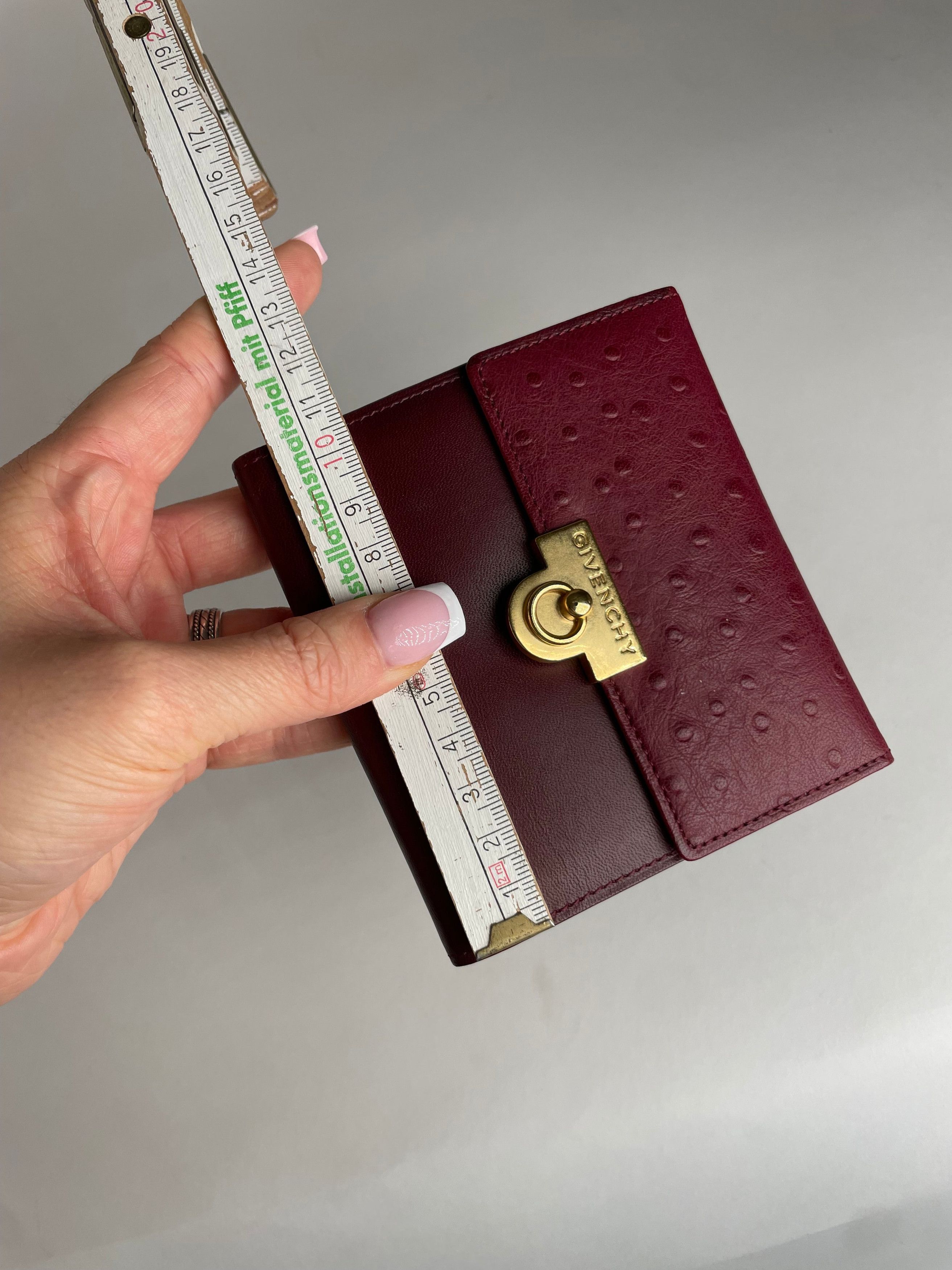 Givenchy Vintage Ostrich Leather Wallet purple Size ONE SIZE - 8 Thumbnail