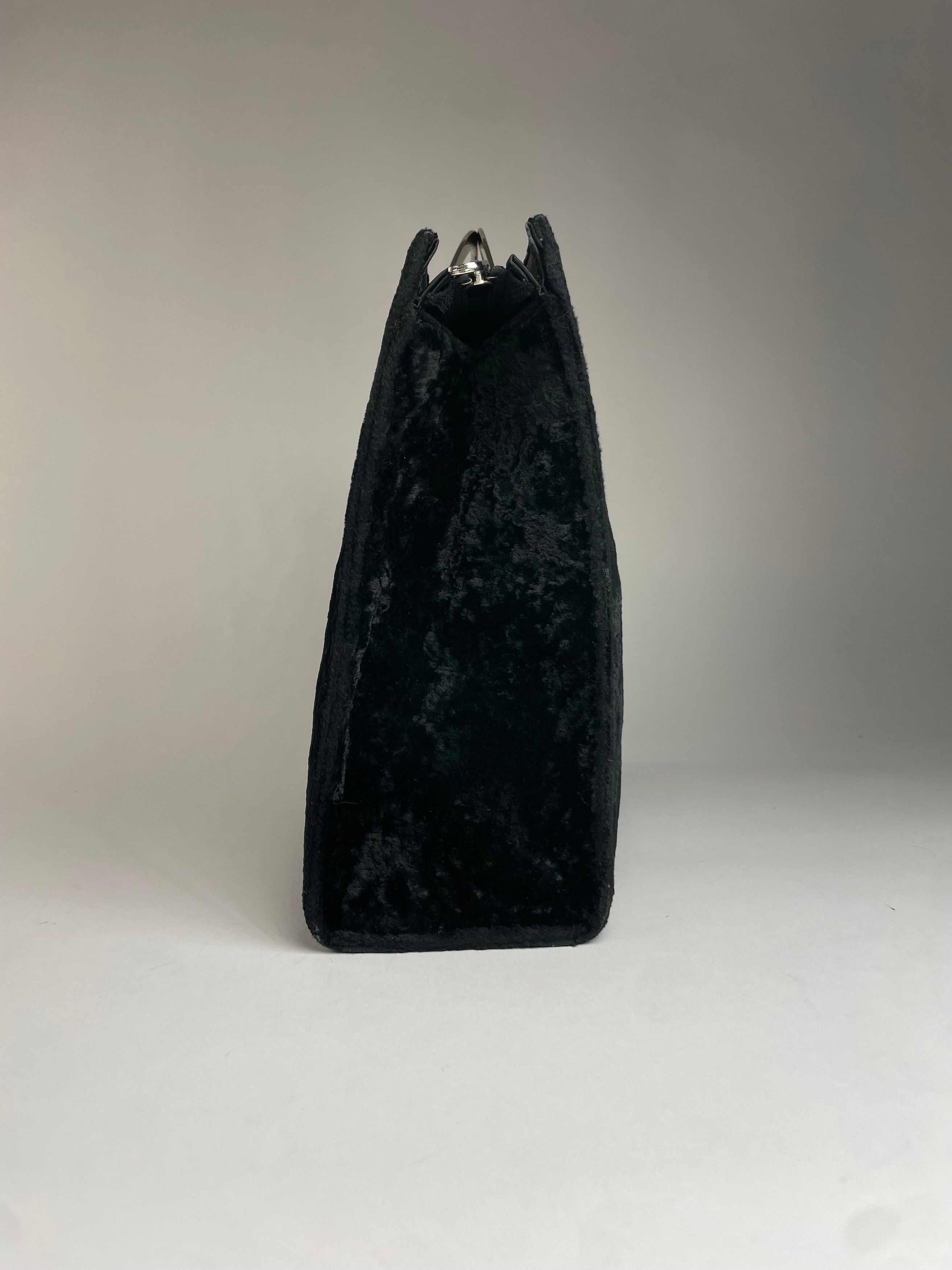 Courreges Vintage Faux fur Handbag Black Size ONE SIZE - 7 Thumbnail
