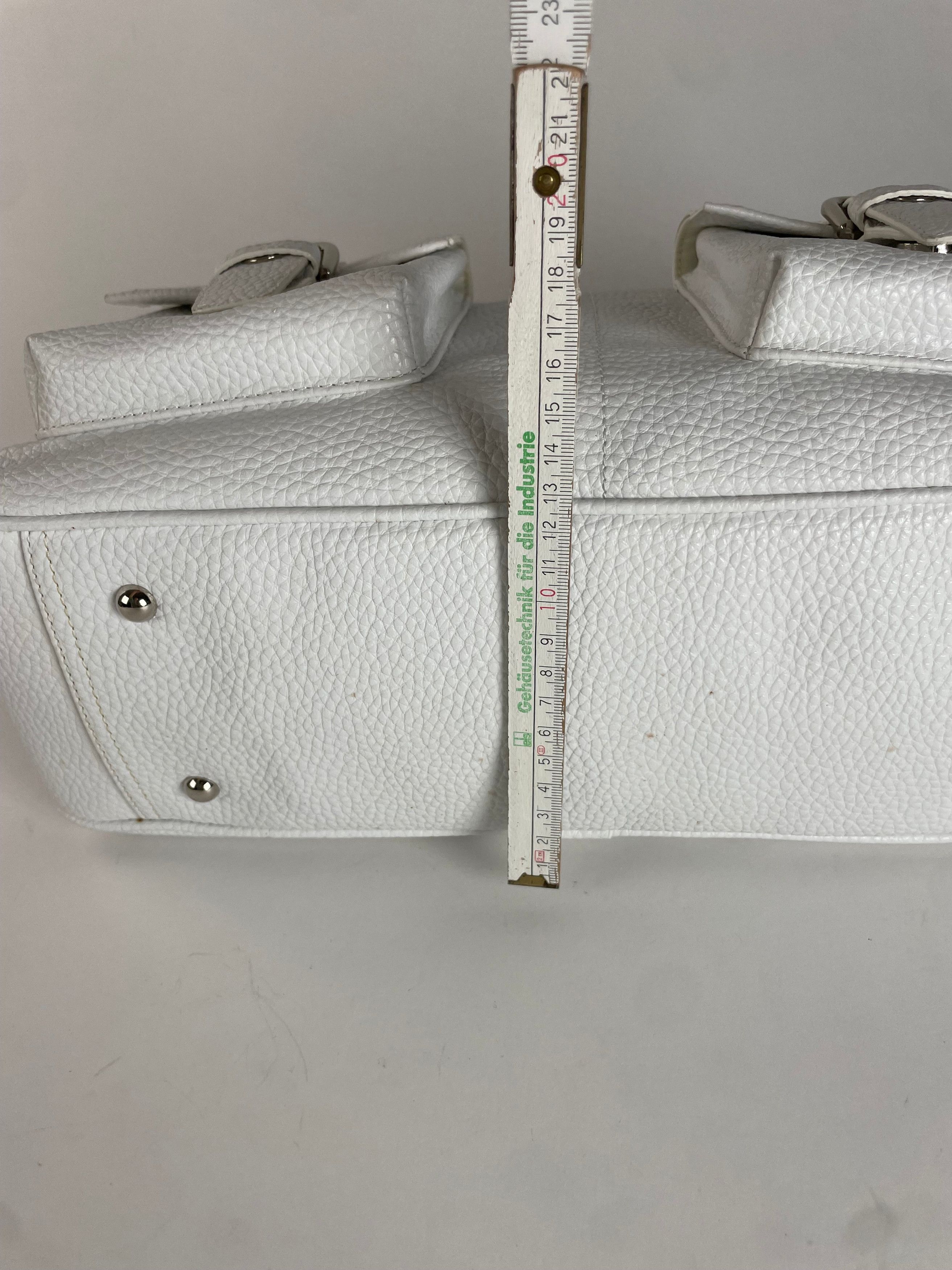 Courreges Vintage Leather Handbag White new with Tag Size ONE SIZE - 12 Thumbnail