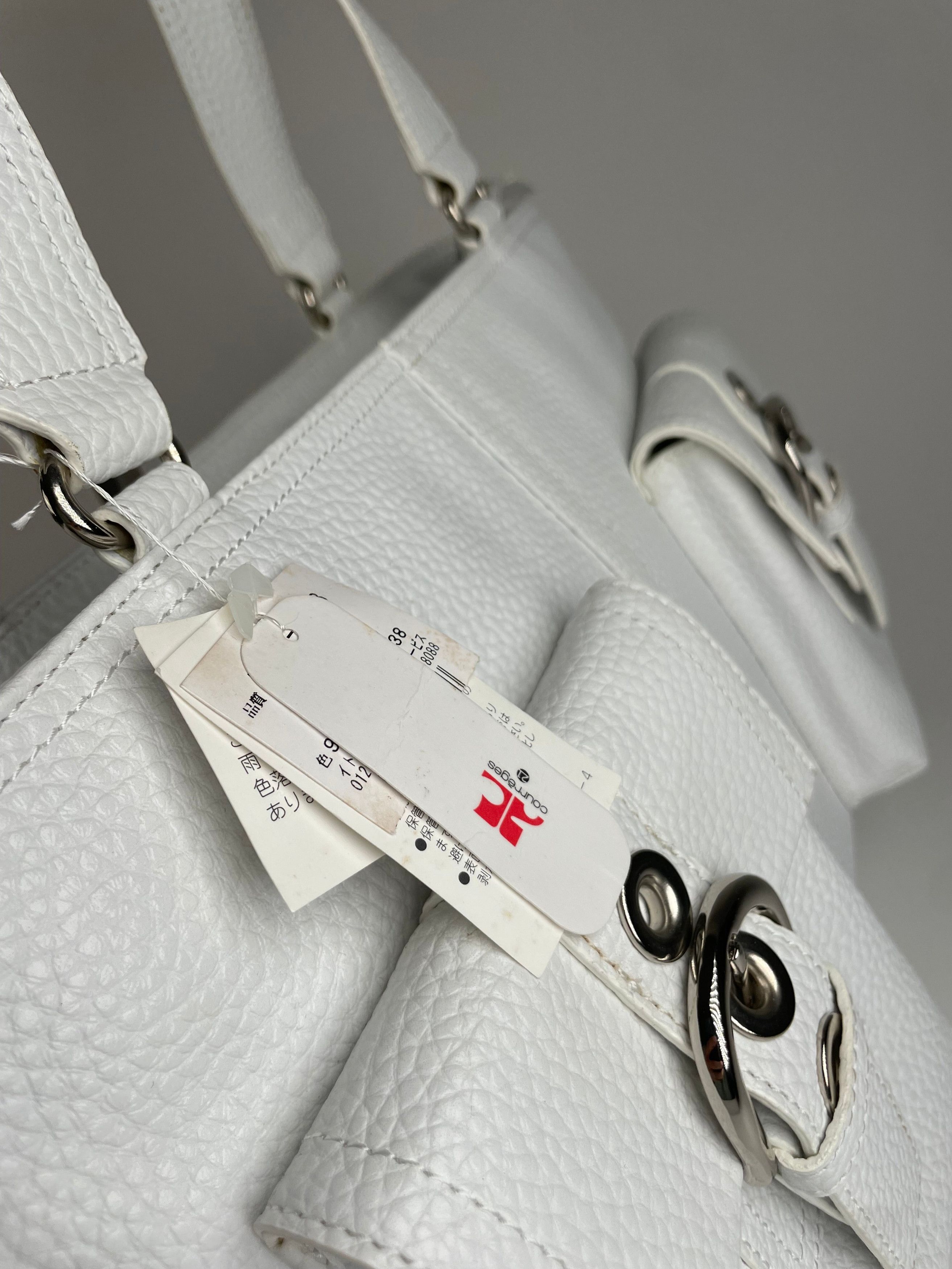 Courreges Vintage Leather Handbag White new with Tag Size ONE SIZE - 6 Thumbnail