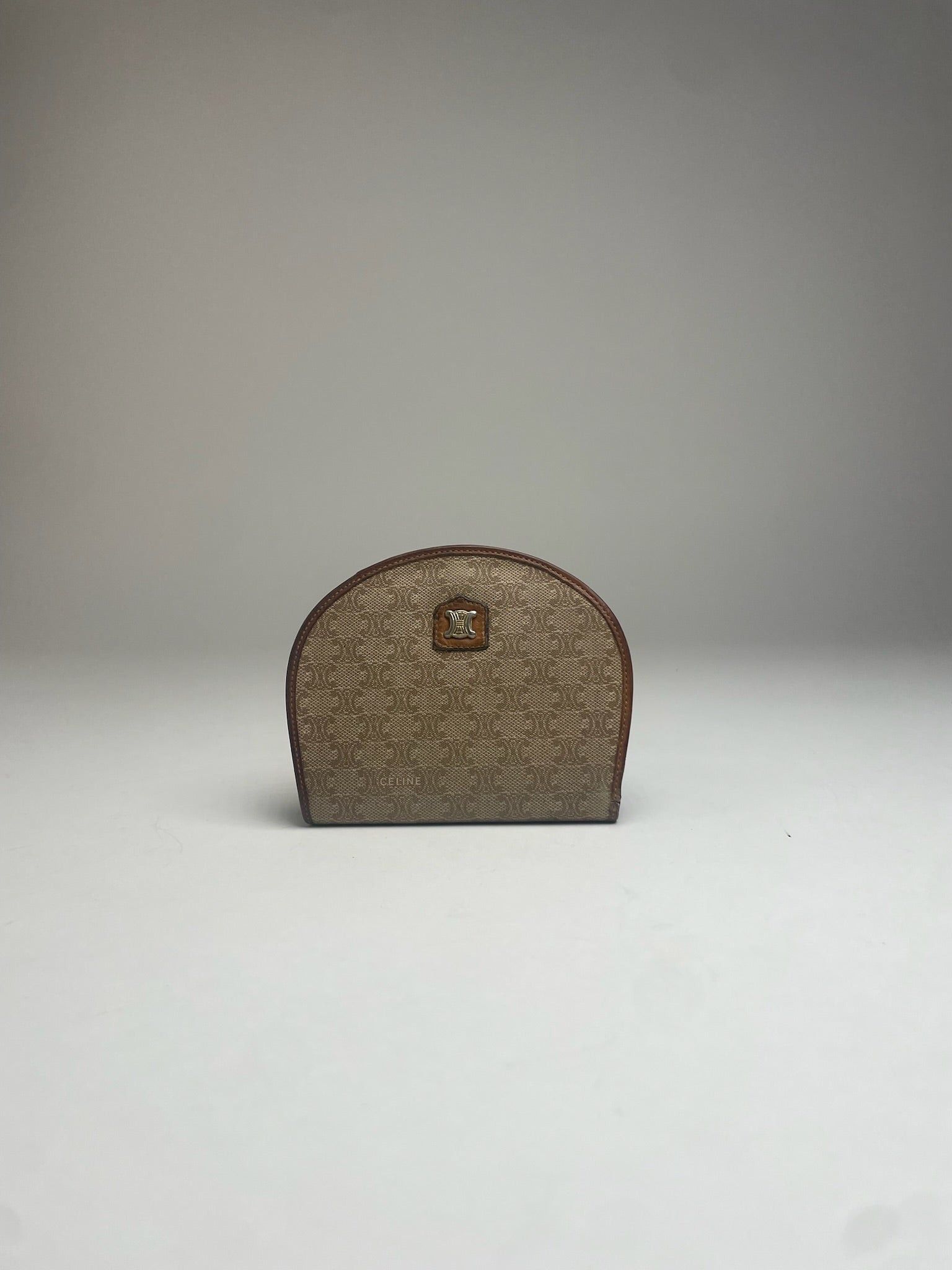 Celine Vintage Paris Leather Monogram Wallet Beige Brown Size ONE SIZE - 10 Thumbnail